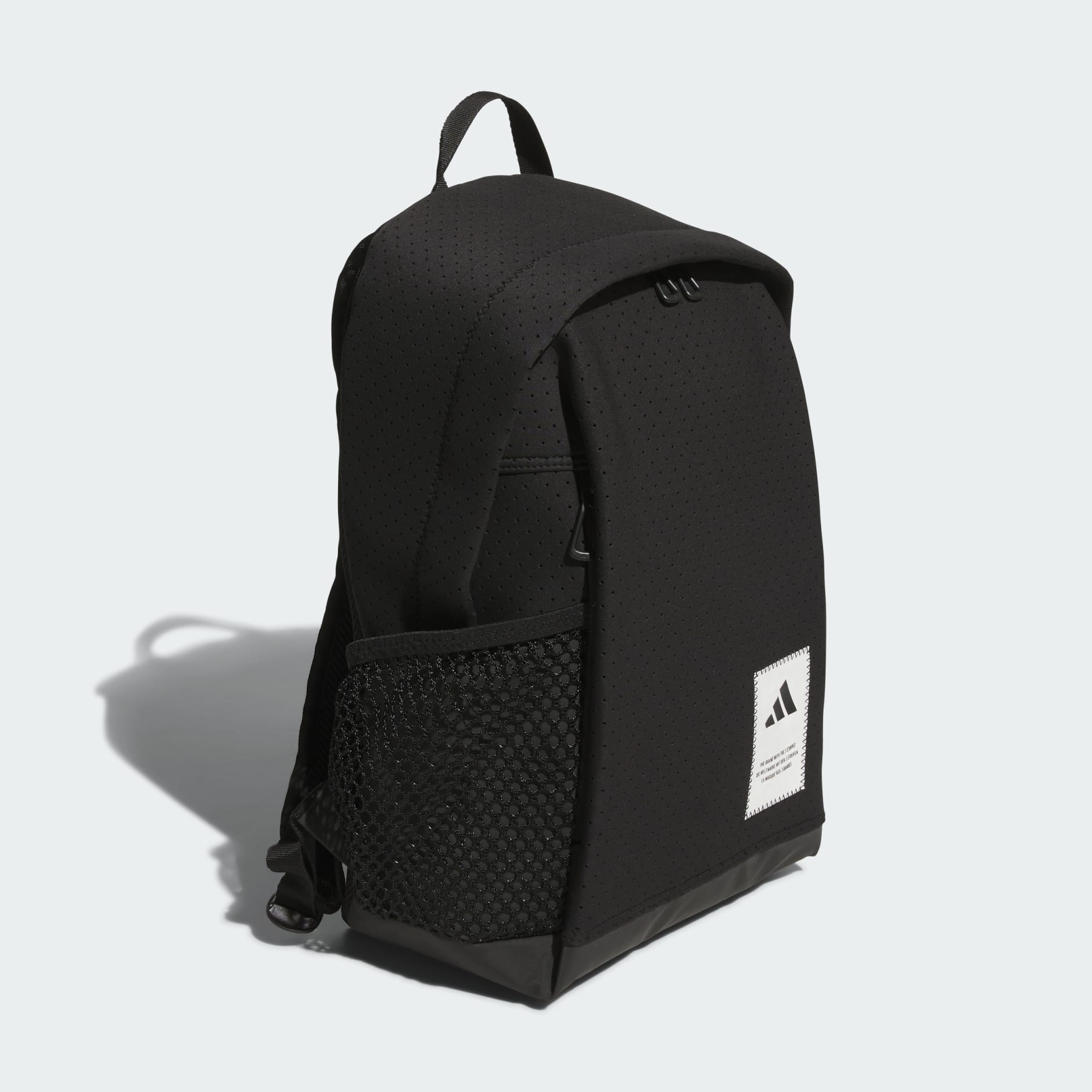 MUST HAVES BACKPACK SEASONAL