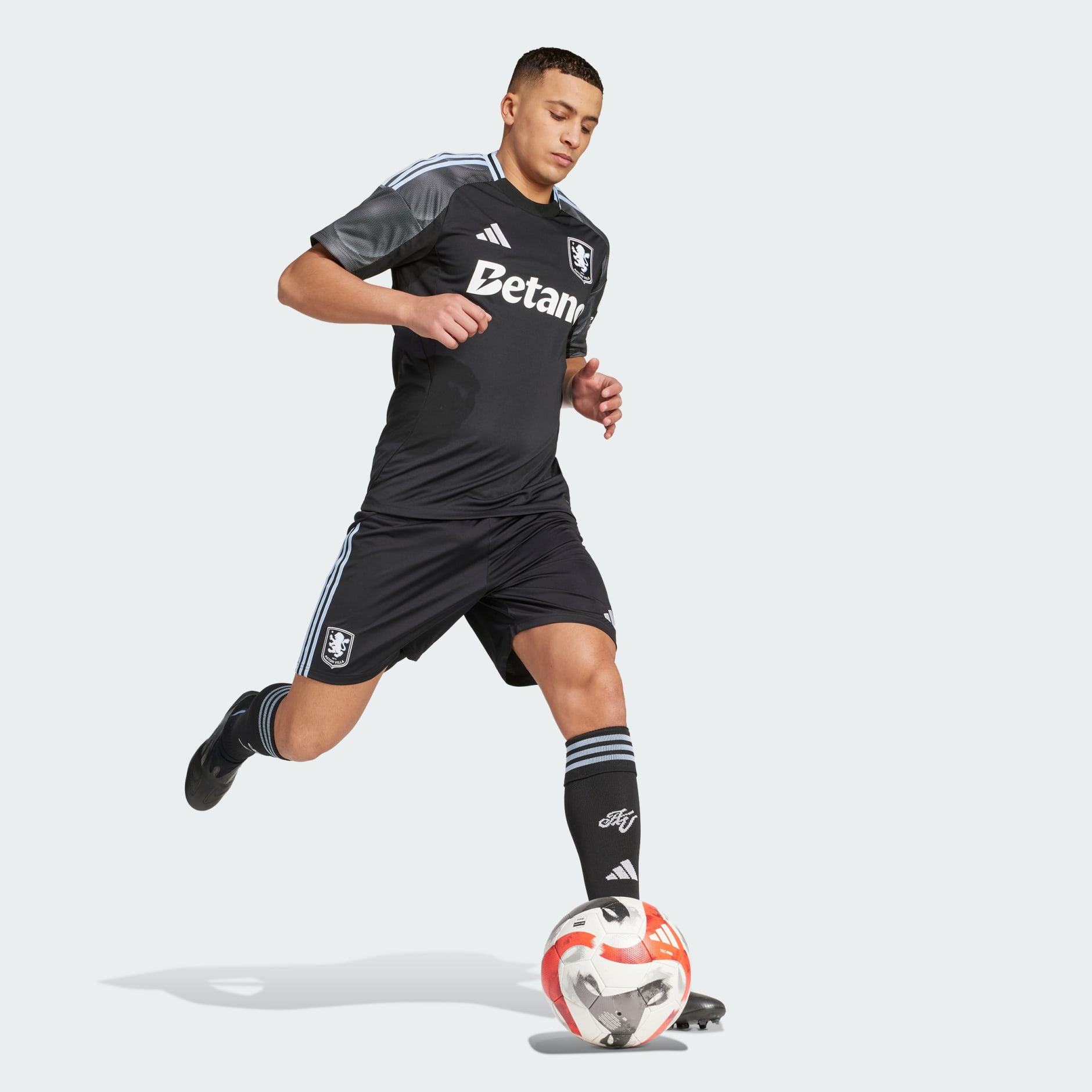 Kratke hlače gostujućeg dresa Aston Villa FC 25/26