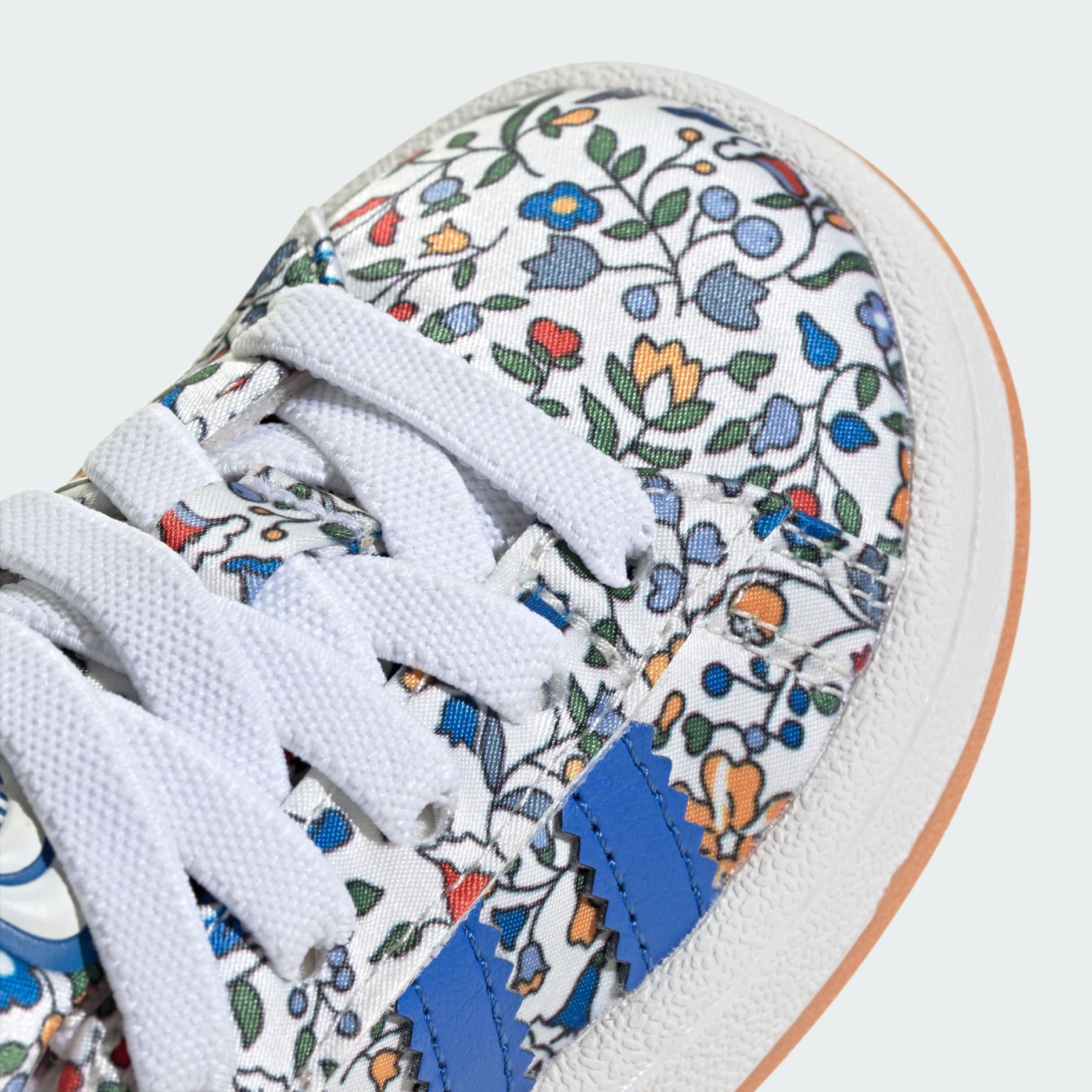 Pantofi sport cu șireturi elastice Campus 00s x Liberty London Comfort pentru copii
