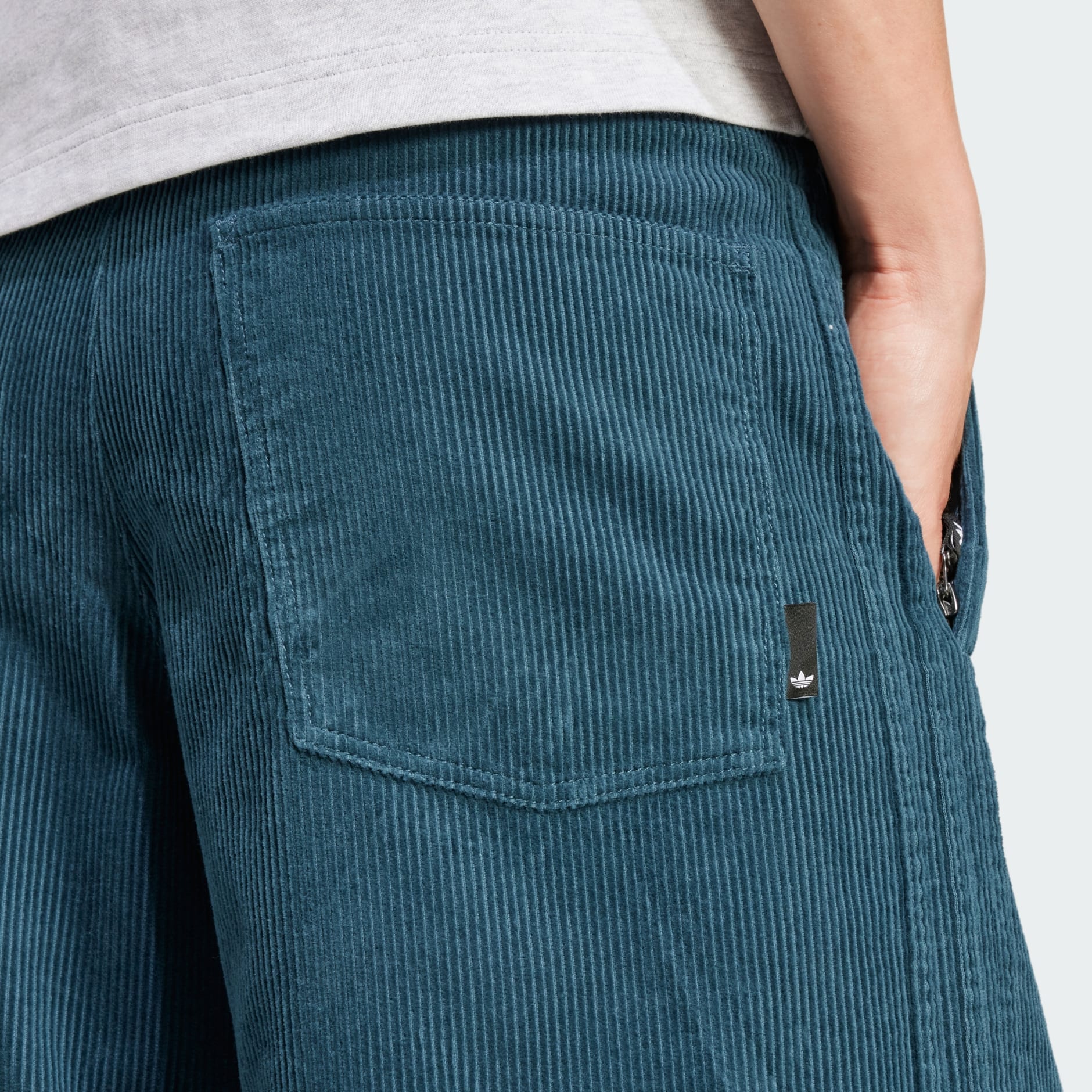 adidas adidas Originals 90s Corduroy Pants - Turquoise