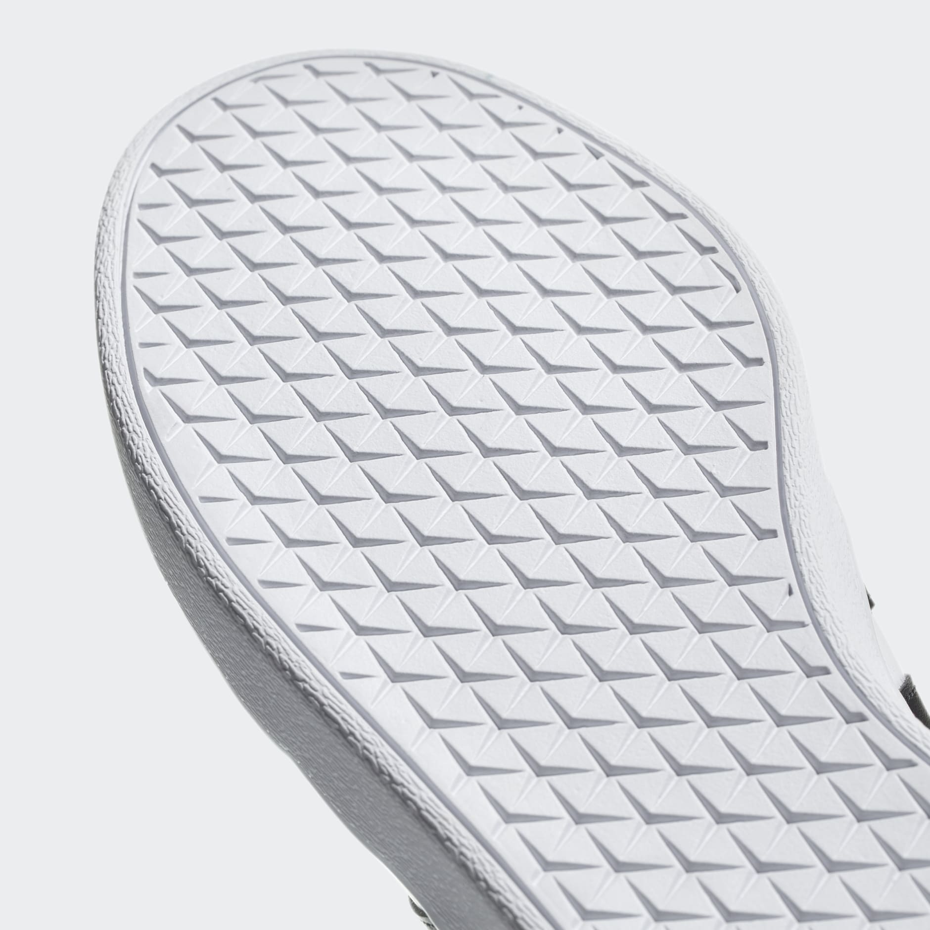VL Court 2.0 Shoes