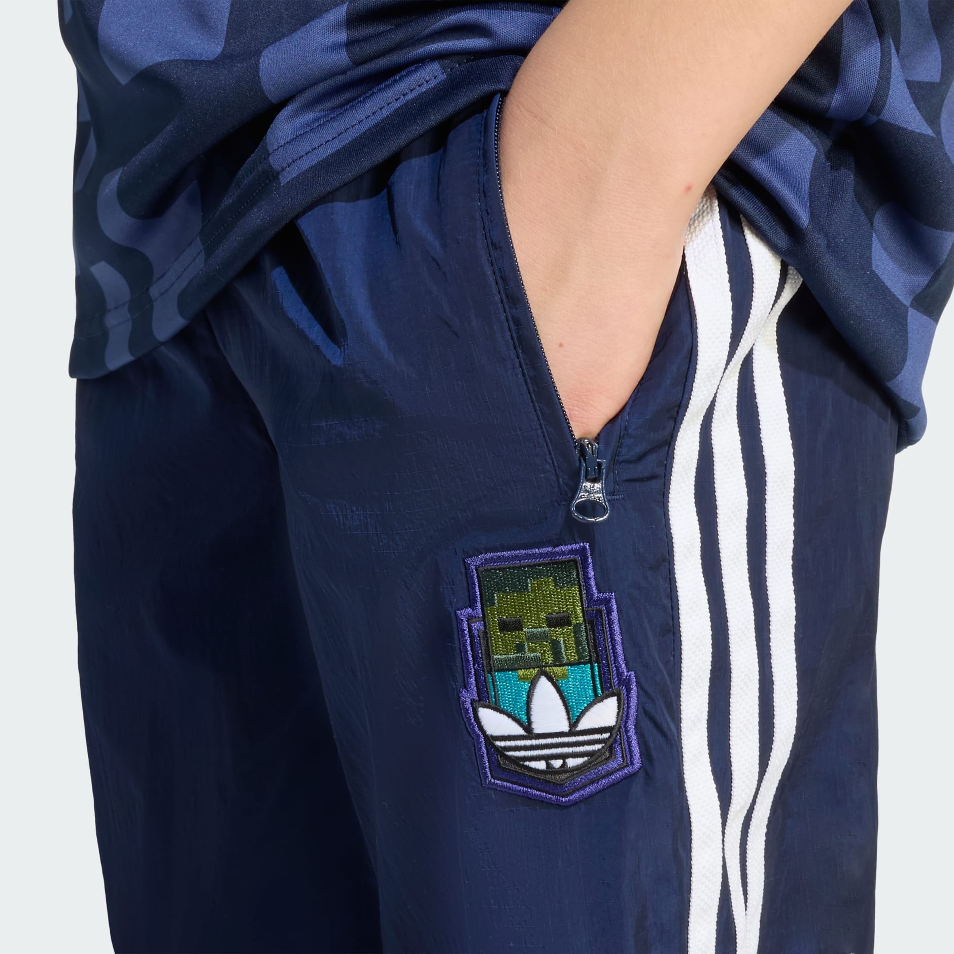 Dječja hlače adidas Originals X Minecraft