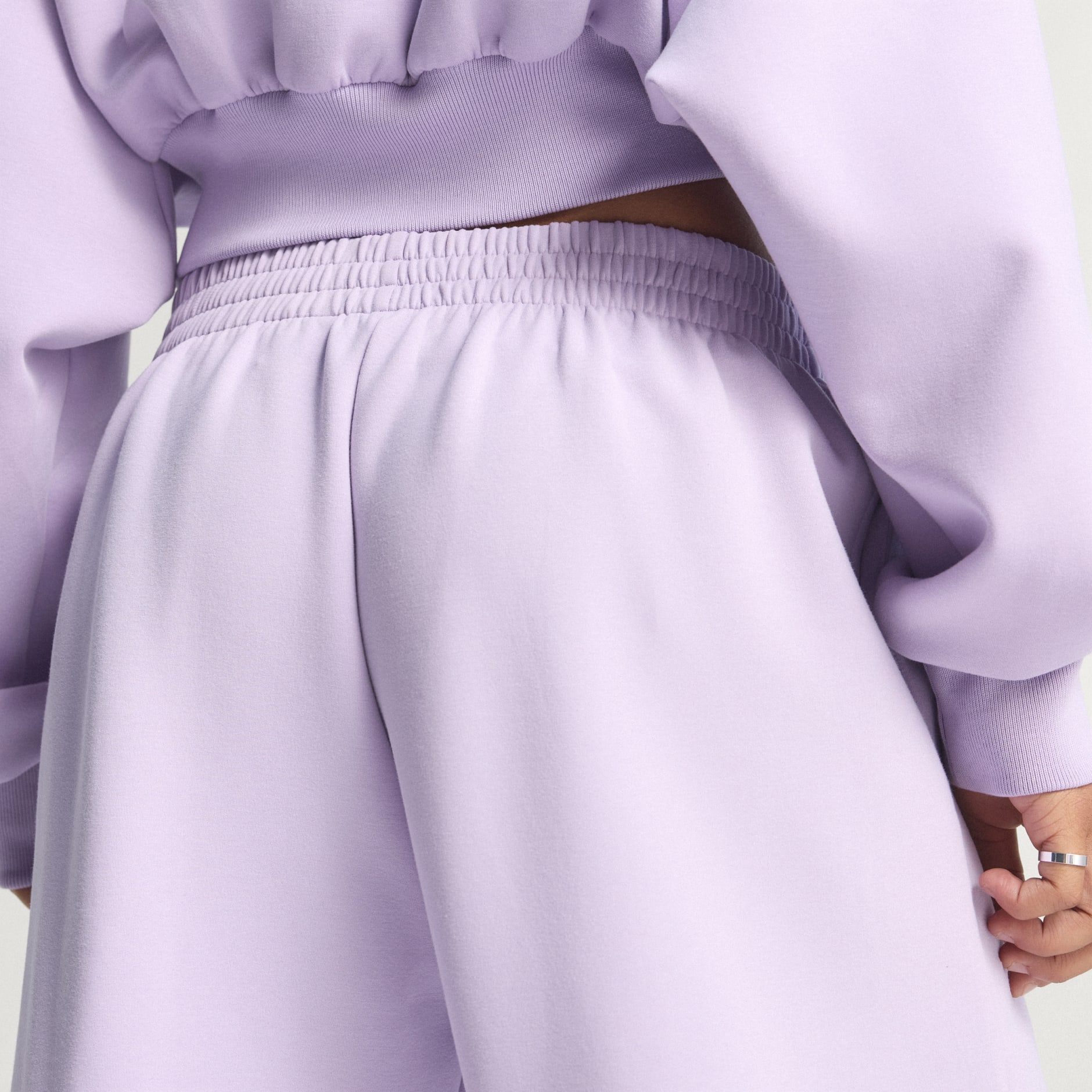 بنطال ناعم لوكس فضفاض