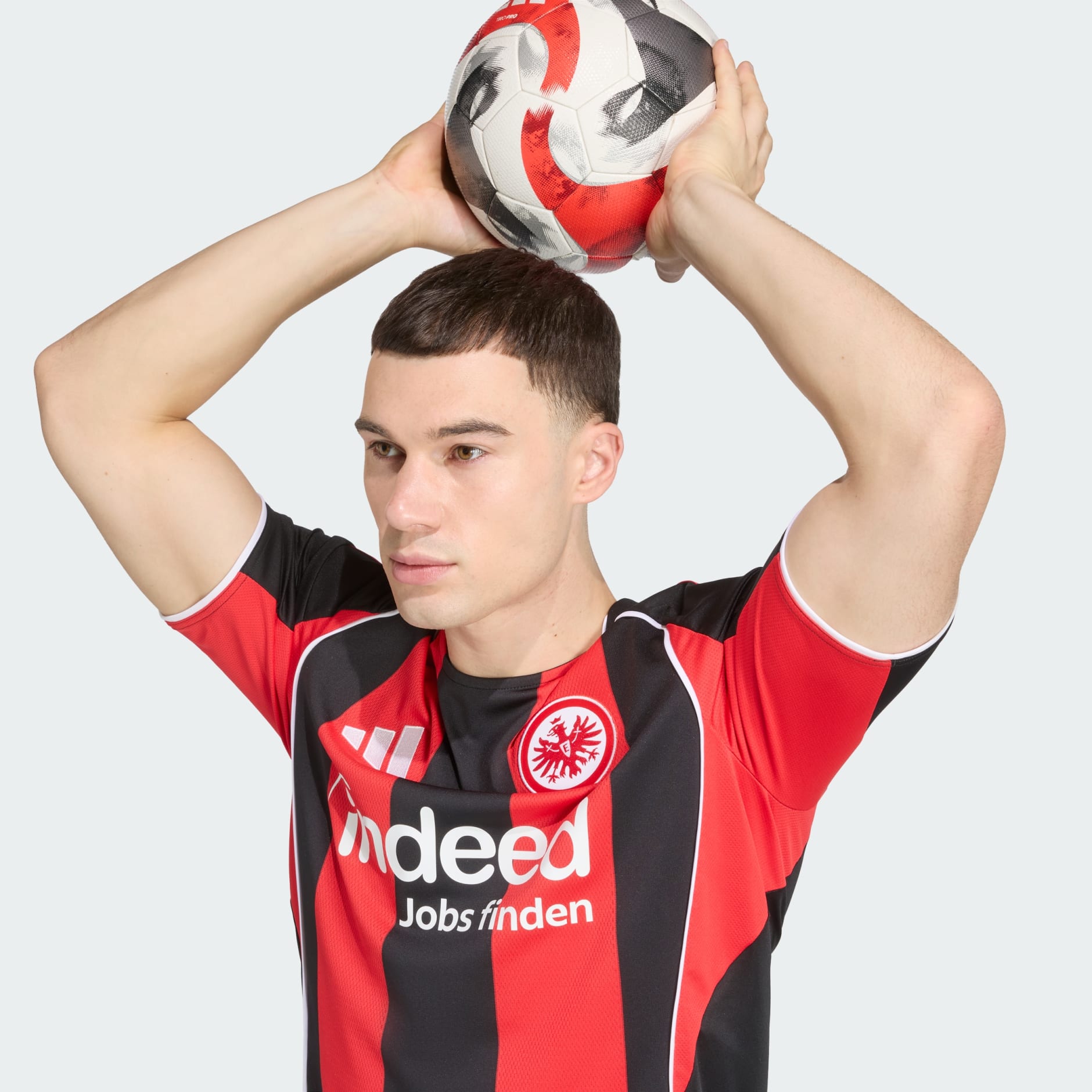 Tricou Eintracht Frankfurt 25/26 pentru meciuri pe teren propriu