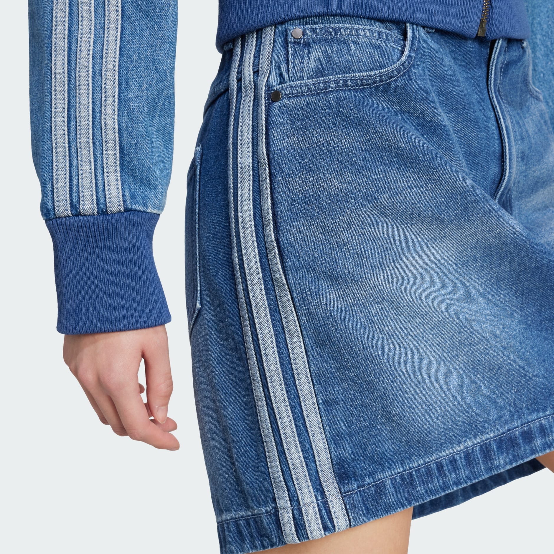 ミニスカート ADIDAS ADICOLOR 3S DENIM MINI SKIRT TF5D0020 adidas Adicolor 3-Stripes Denim Mini Skirt - Grey | Free