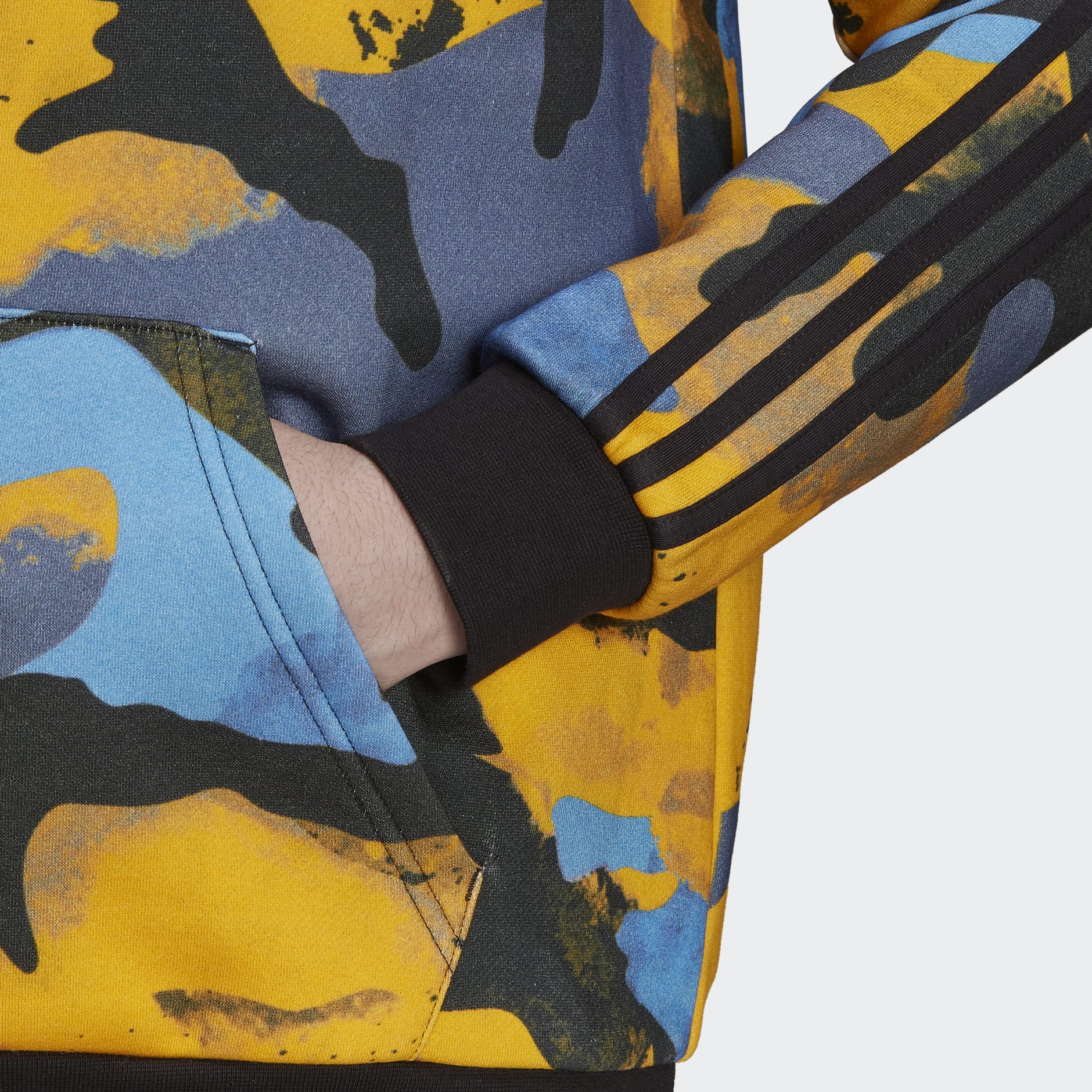 Buzo con Capucha Camo Series Estampado Integral