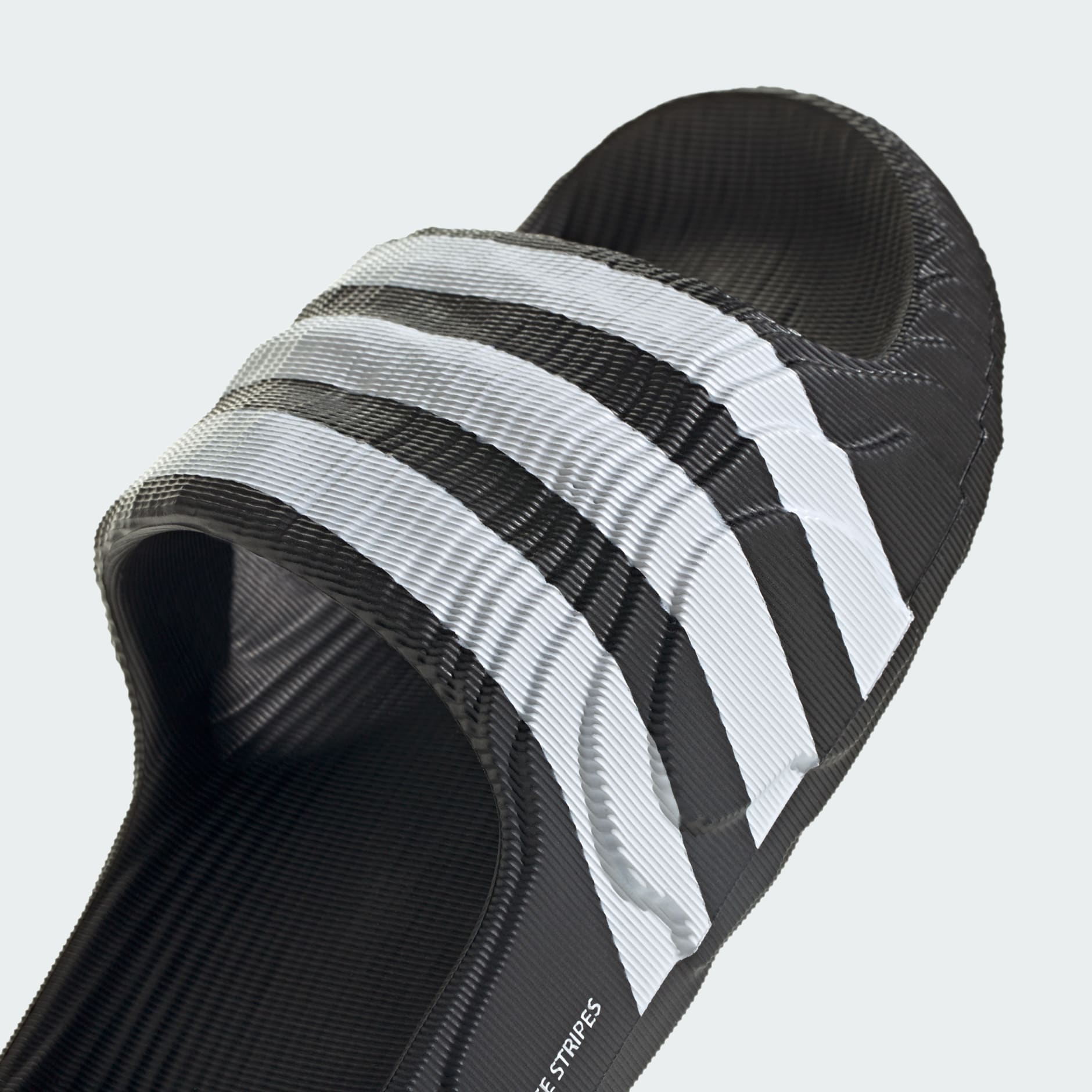 Adilette vs duramo slides online