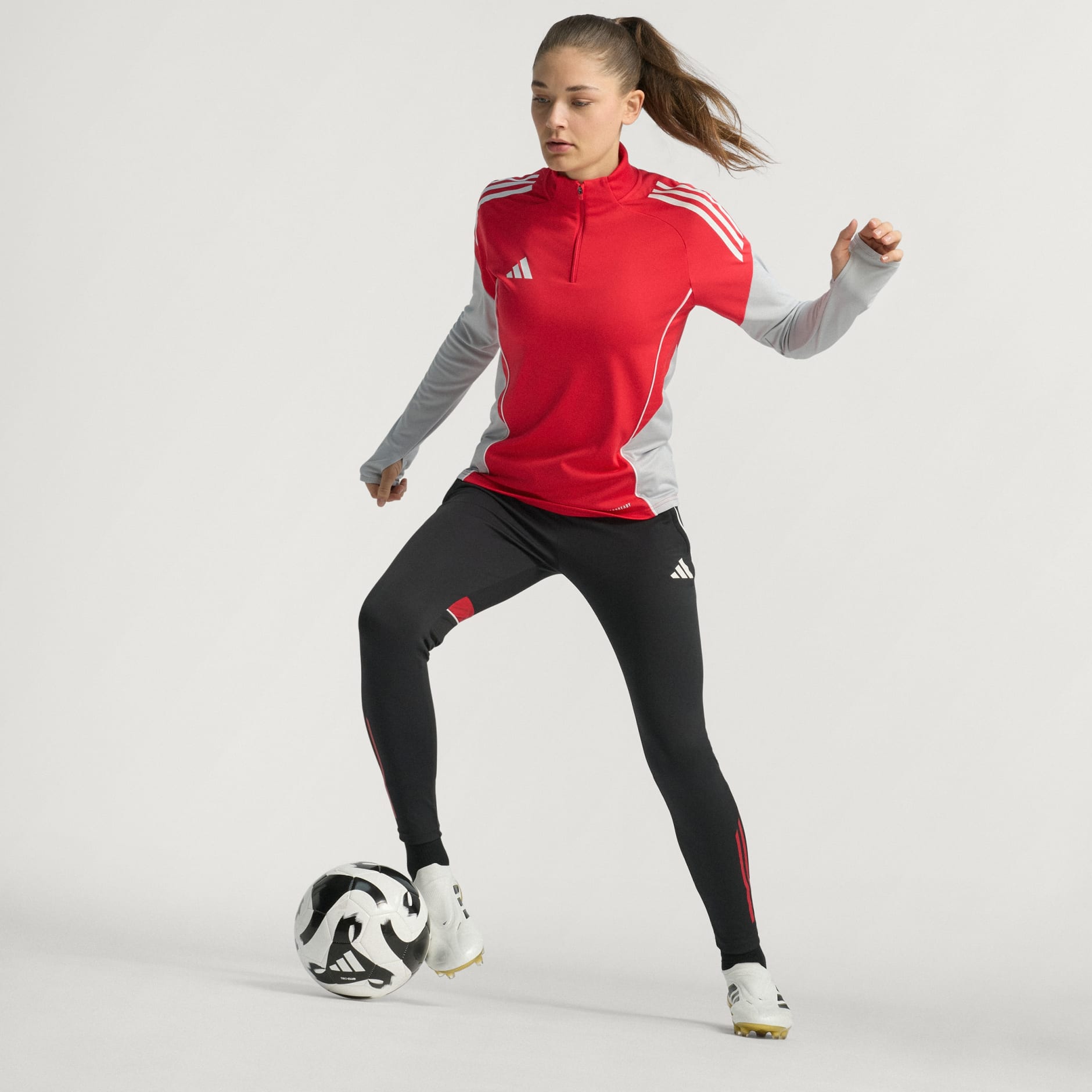 Copa Pure 3 Elite Laceless Firm Ground Boots