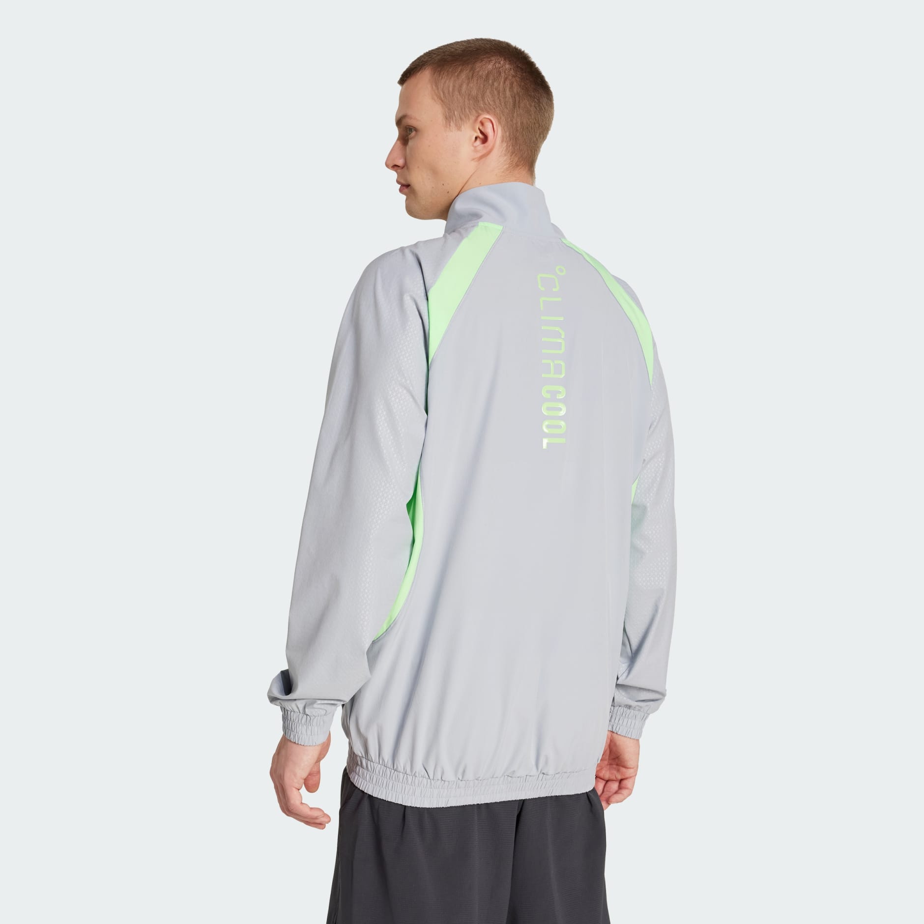 Tech Apparel 運動風褸