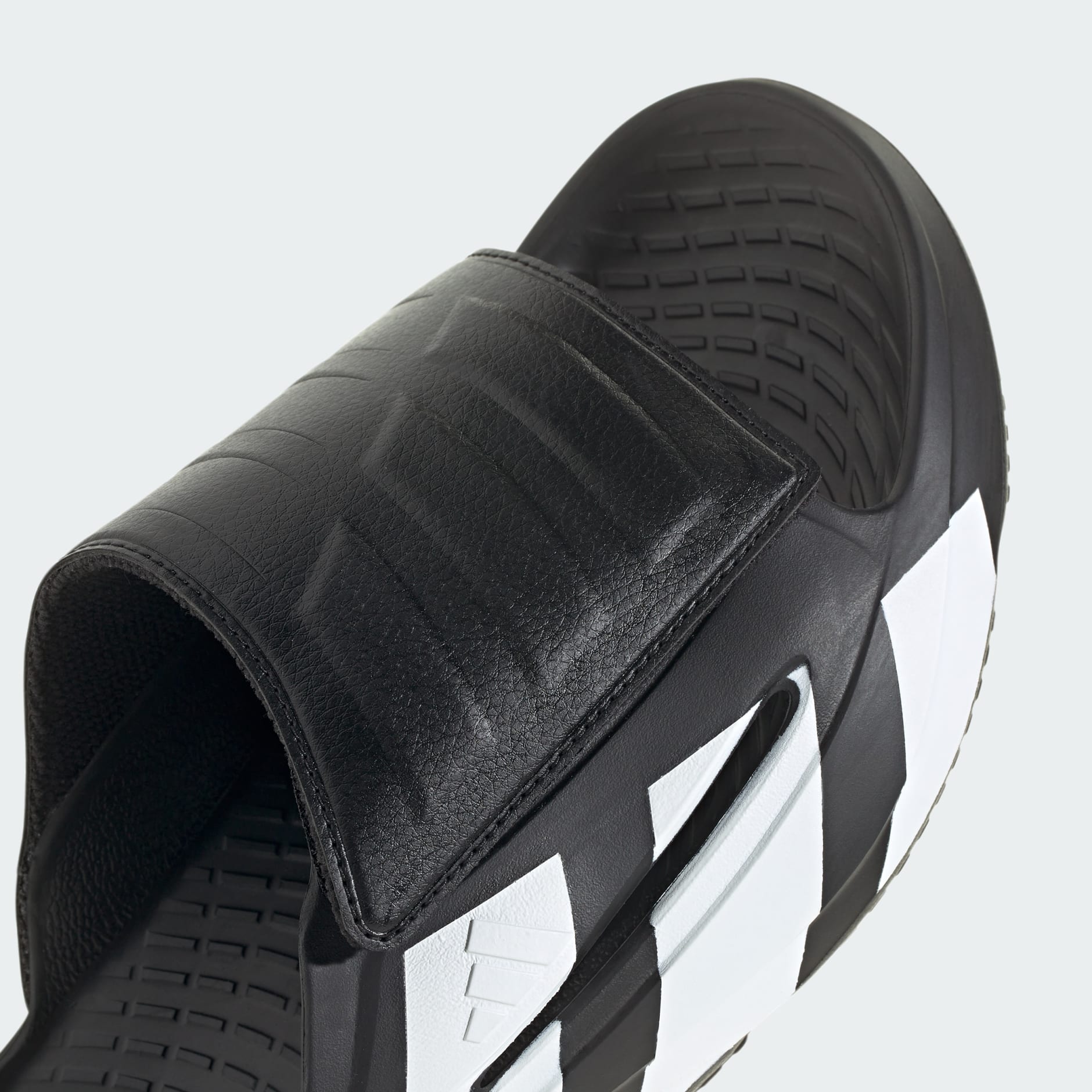 ◆adidas◆Lightblaze Slide 男女兼用 JR1253 韓国発 22.5~28.5 Shoes - Lightblaze Slides - Black | adidas Oman