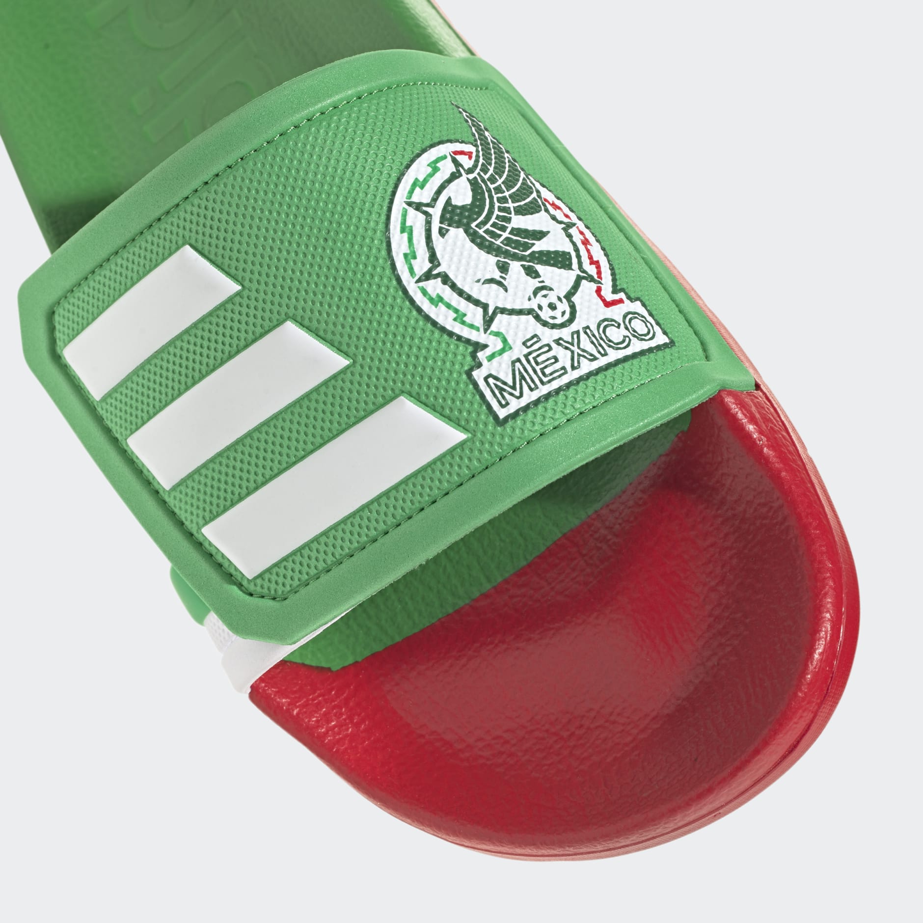 Adilette TND Slides