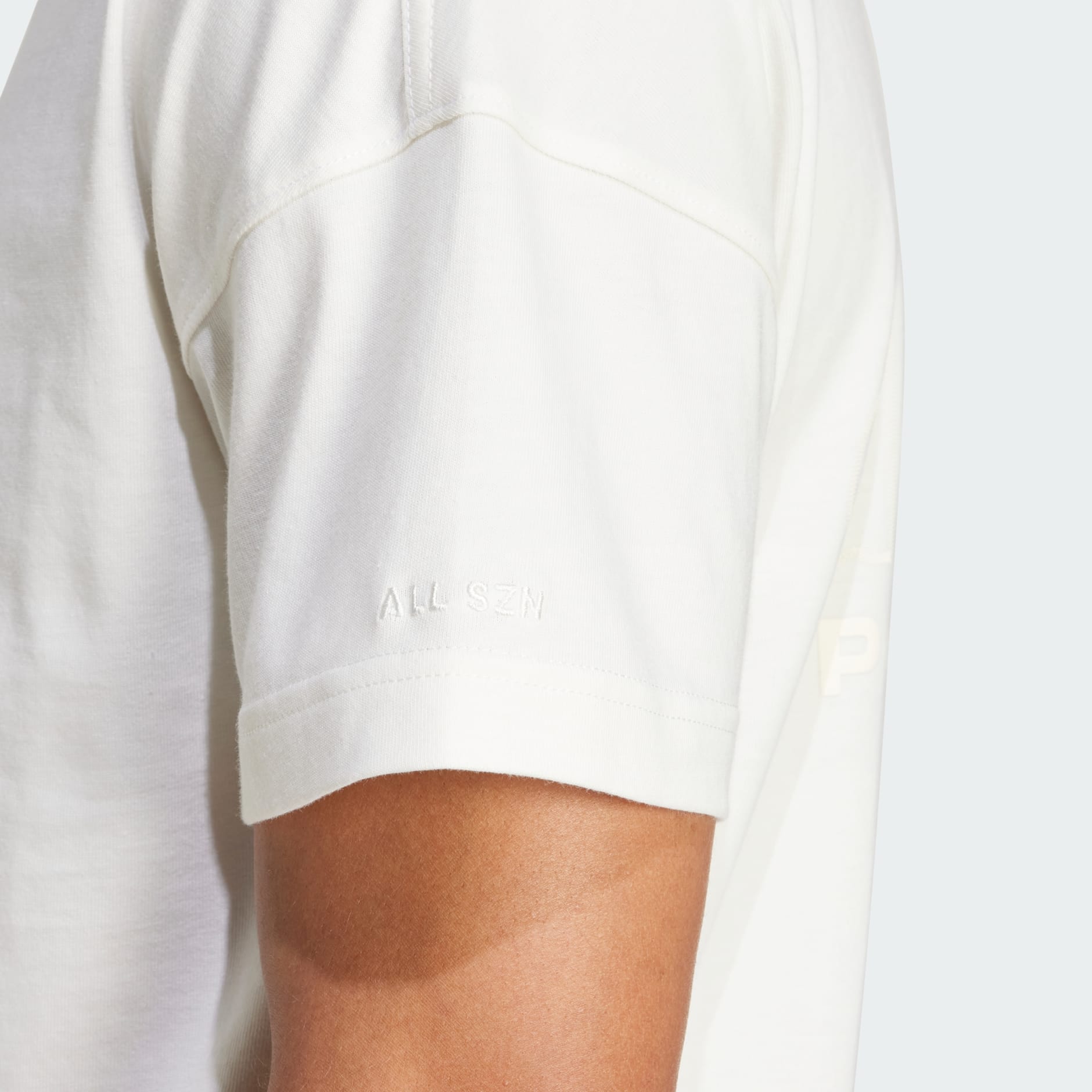 ALL SZN Graphic Tee