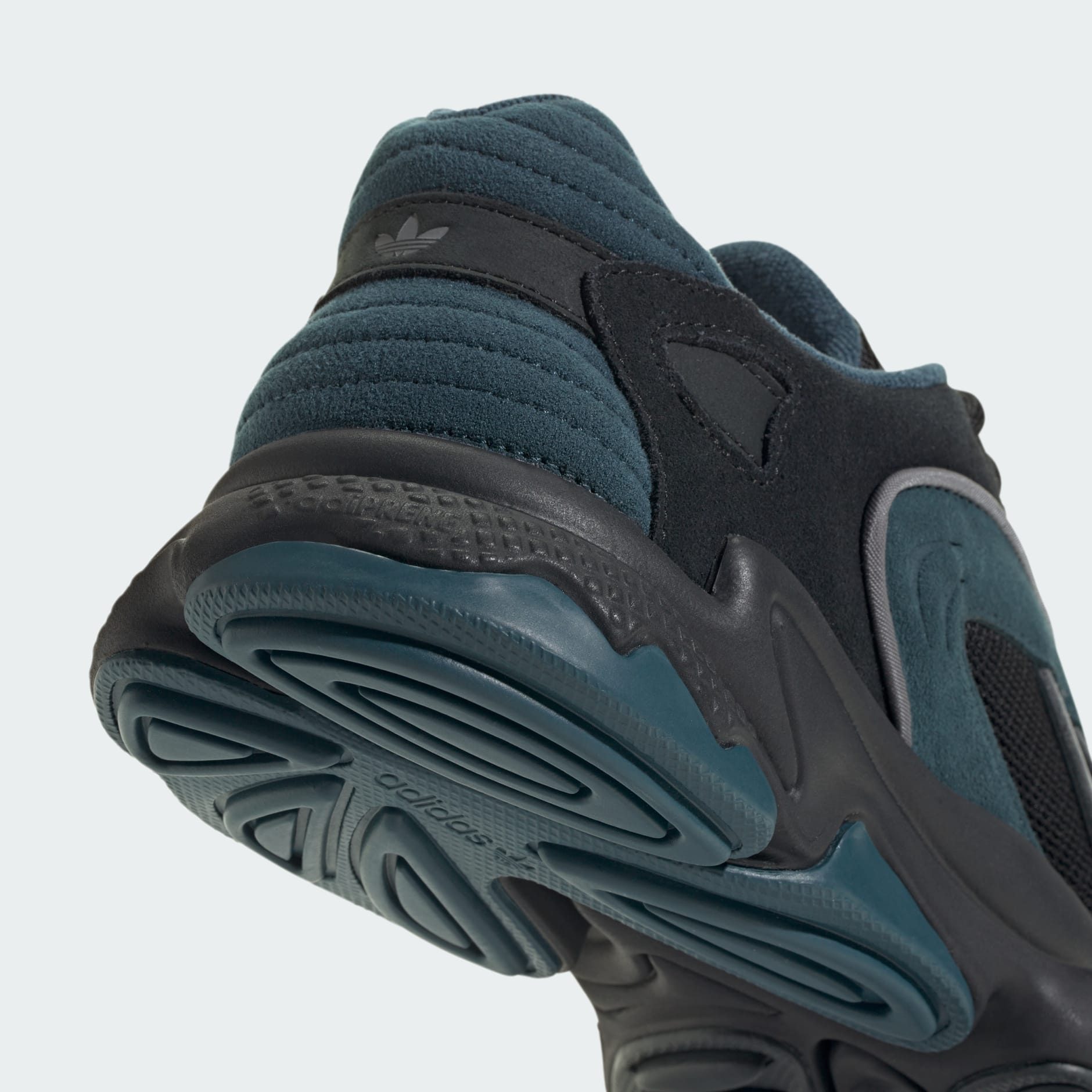 adidas OZTRAL Shoes - Black | adidas TZ