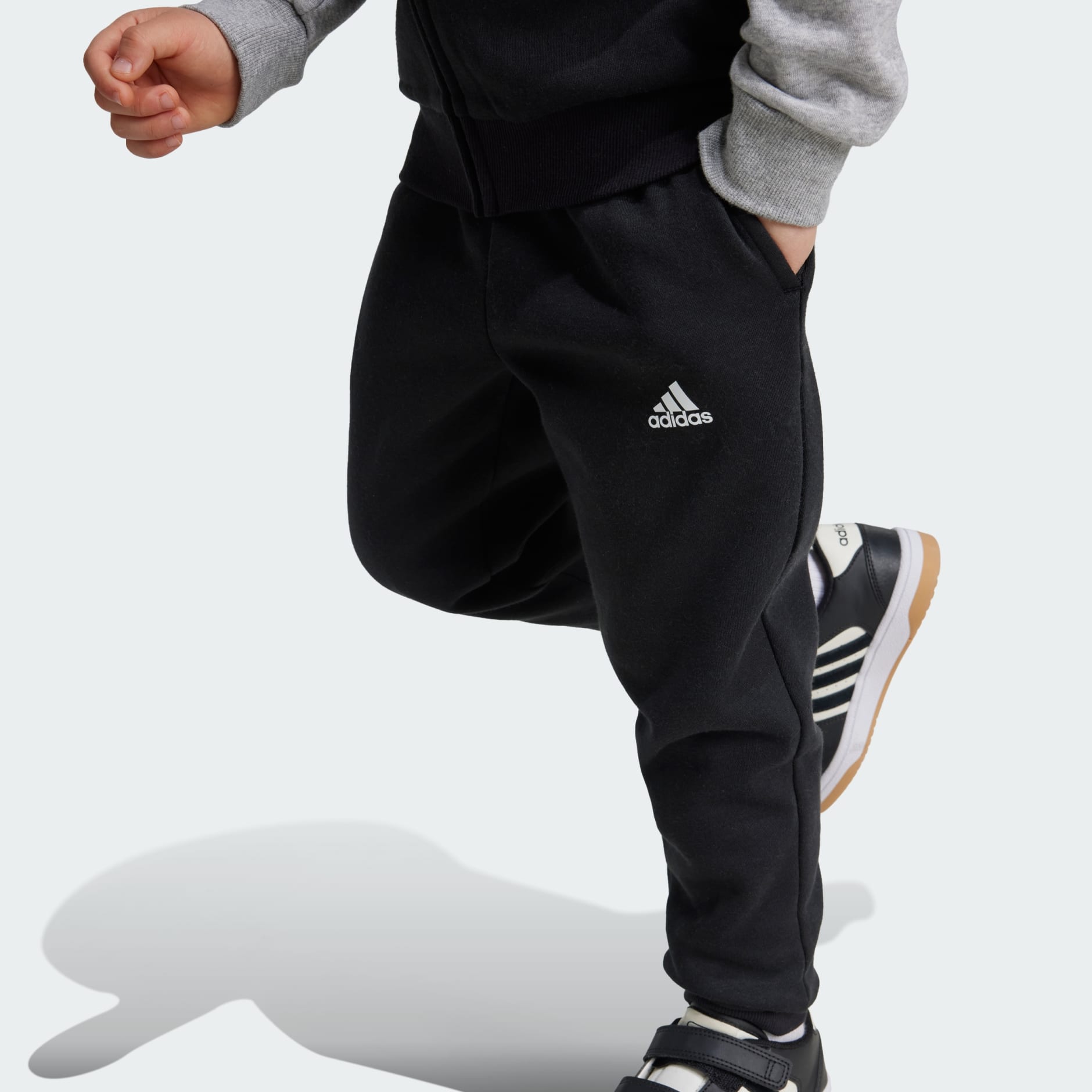 بدلة رياضيّة Essentials Big Logo Fleece للأطفال