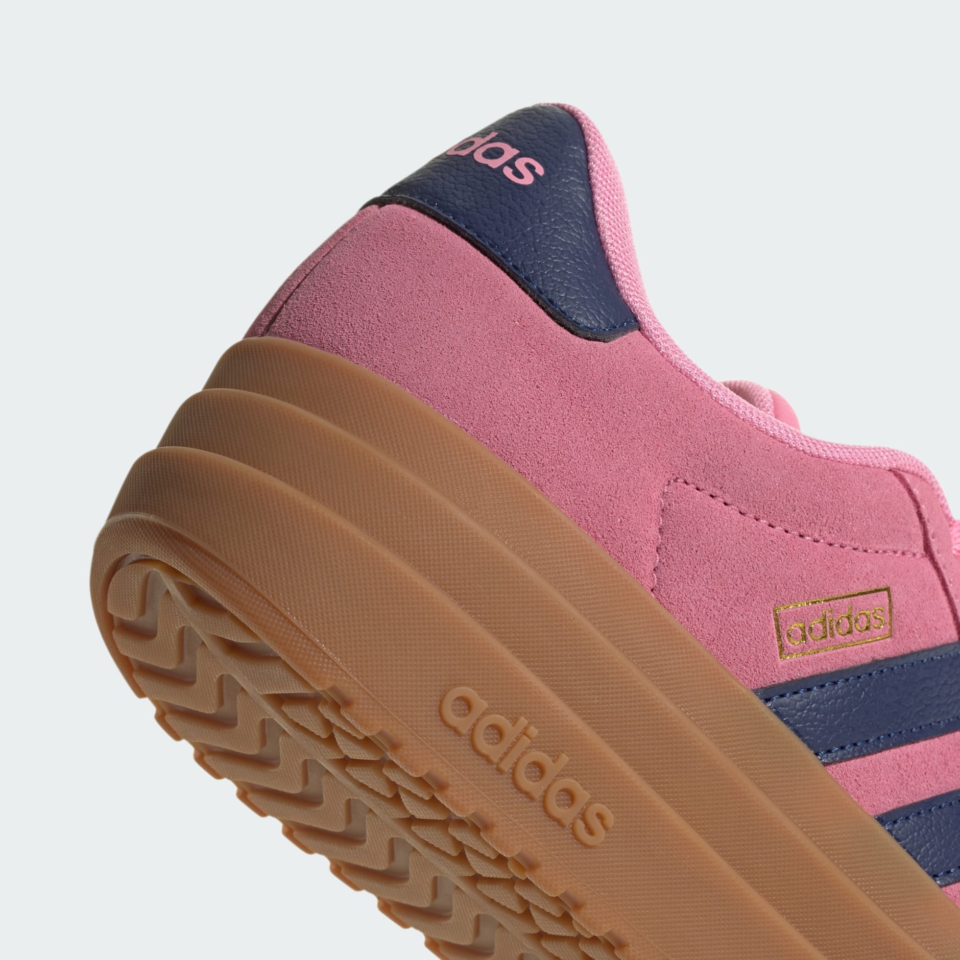 VL Court Bold Shoes