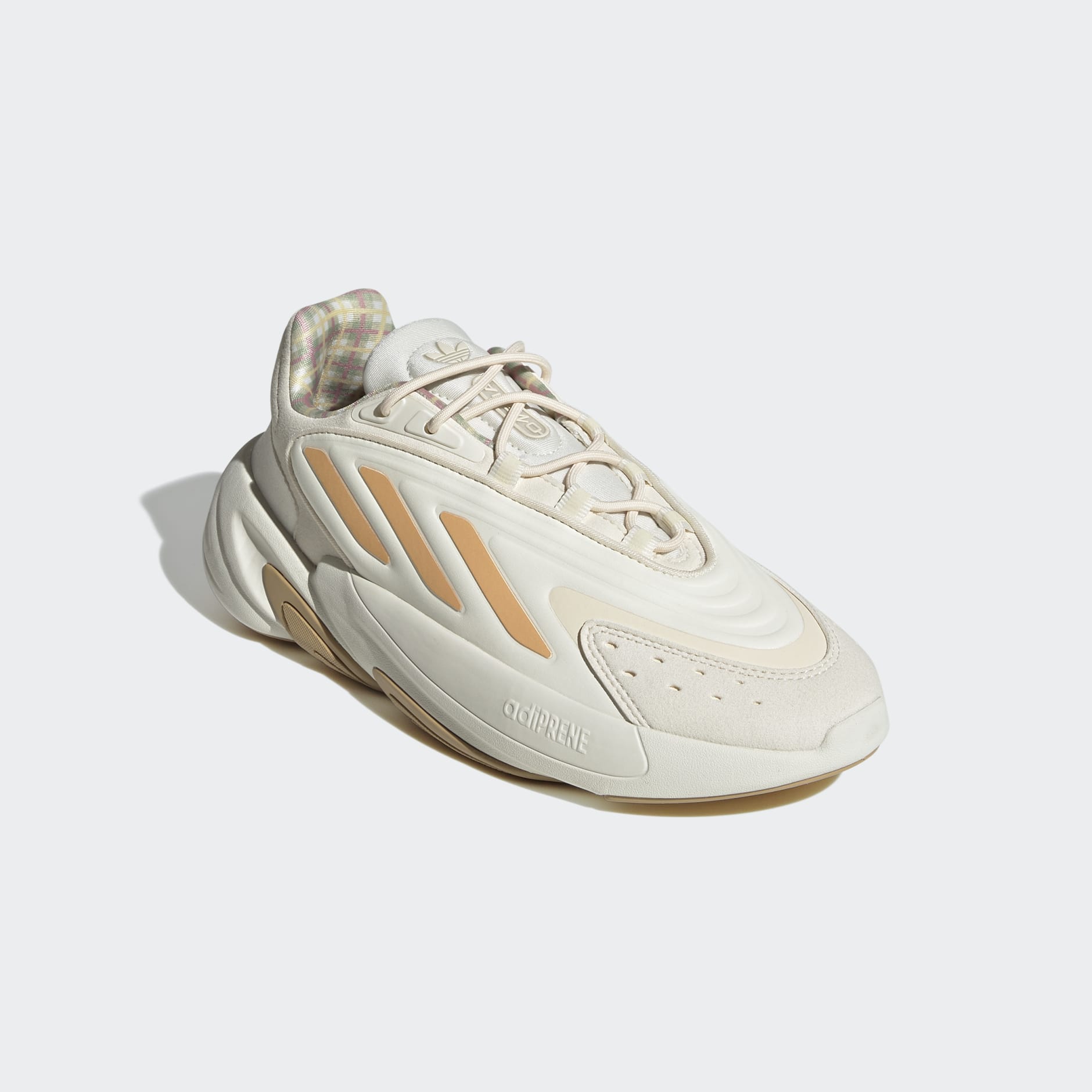 OZELIA W