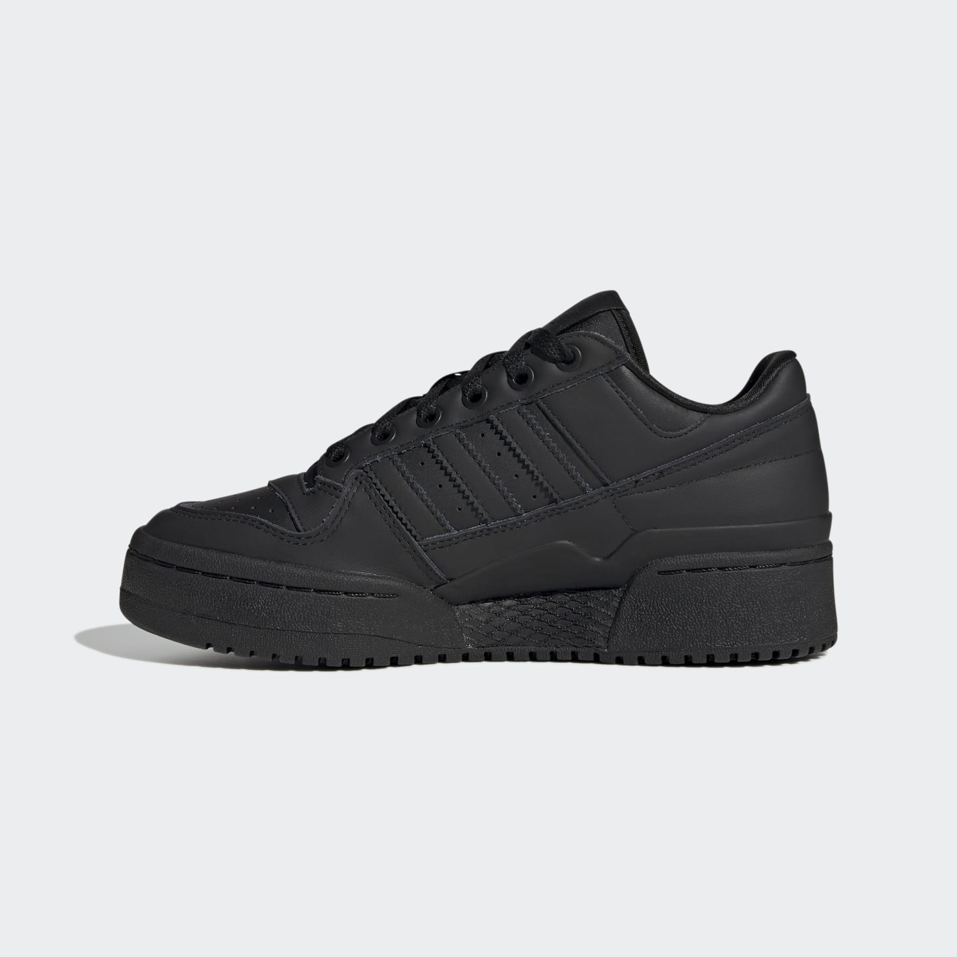 Shoes - Forum Bold Stripes Shoes - Black | adidas South Africa