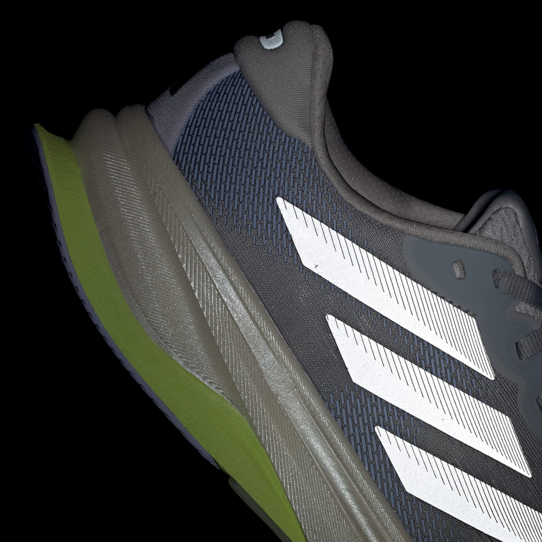 Supernova Solution 2.0 Running Shoes