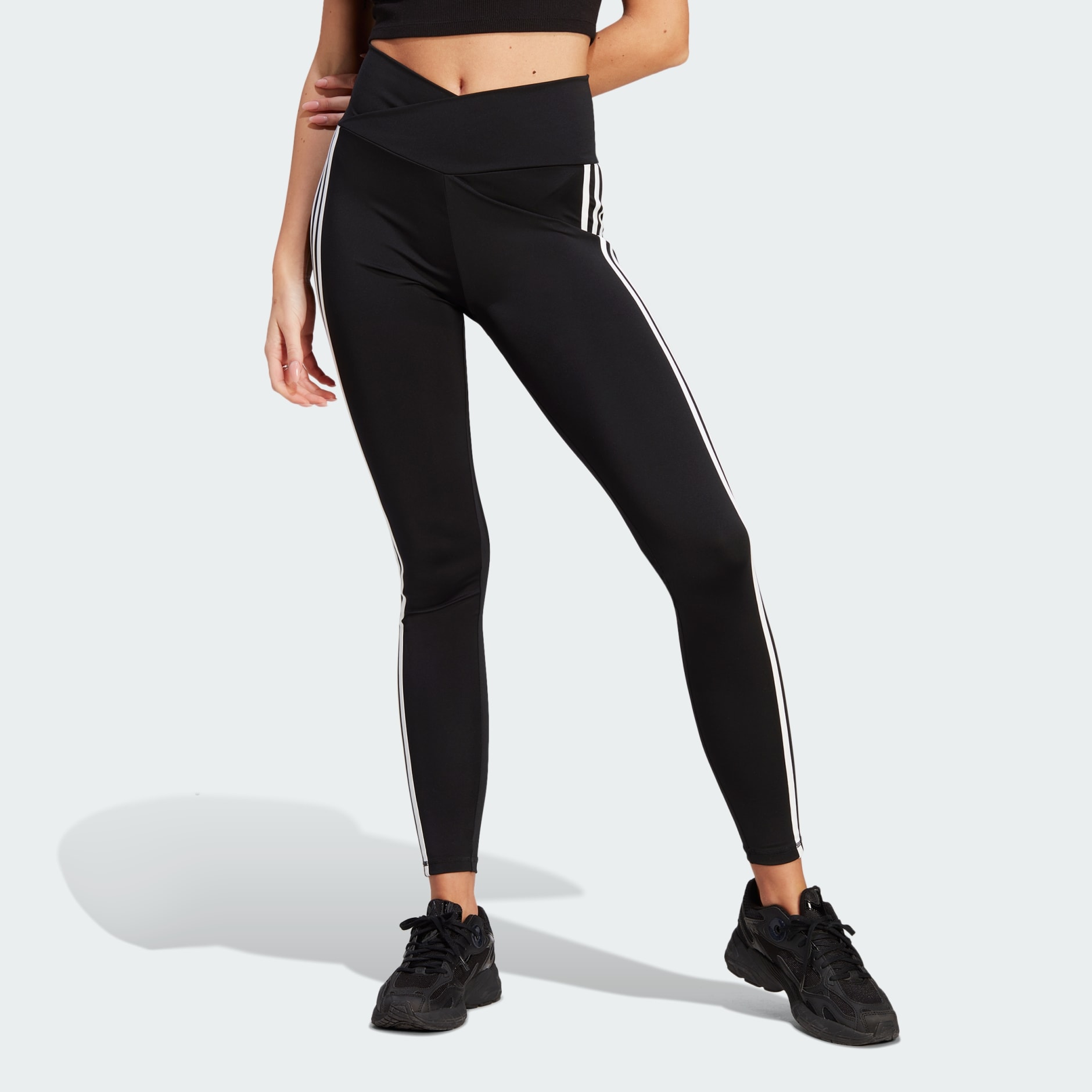 adidas Womens Adicolor Classics 3-Stripes Leggings (Plus Size) Tights :  : Clothing, Shoes & Accessories