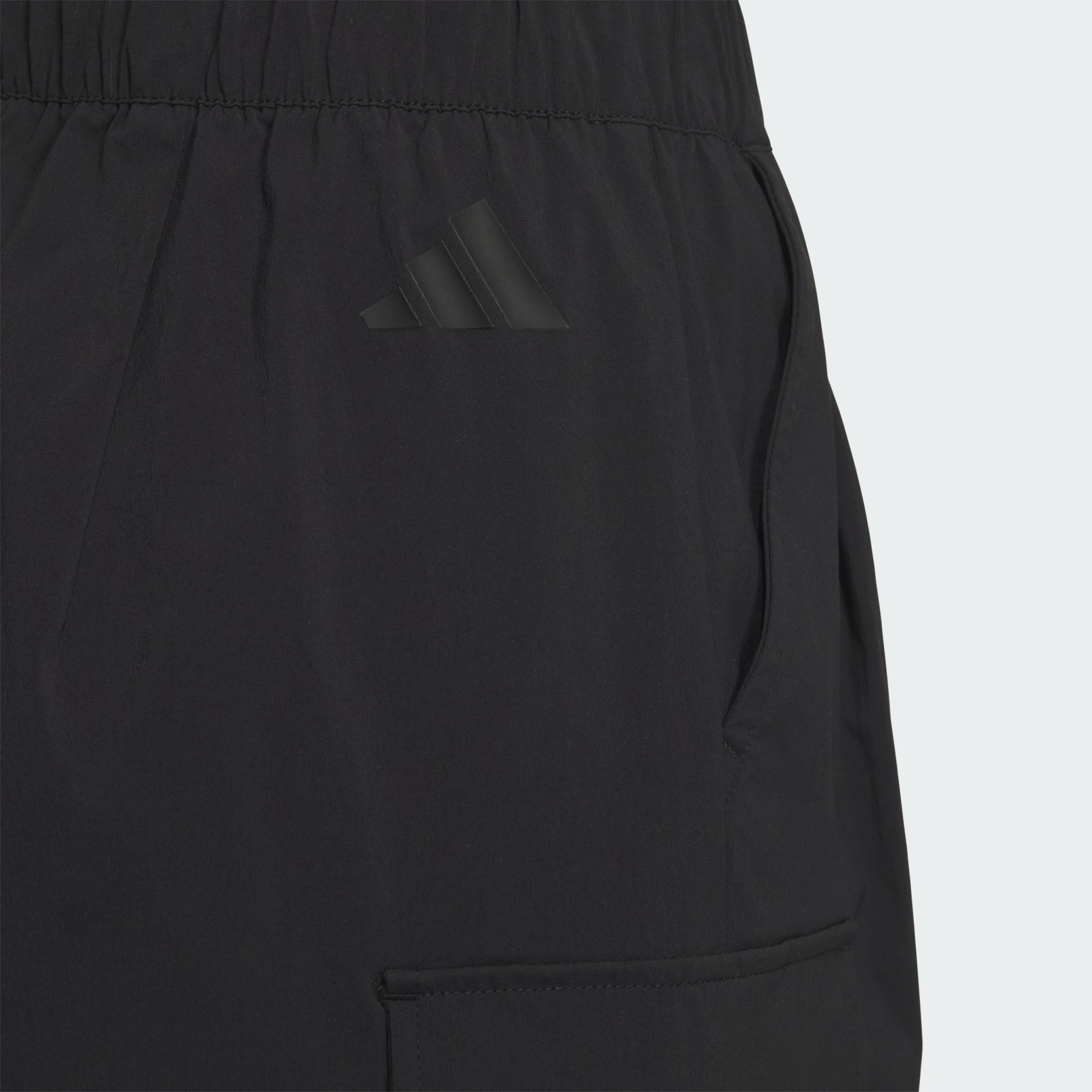 GFX Woven Shorts