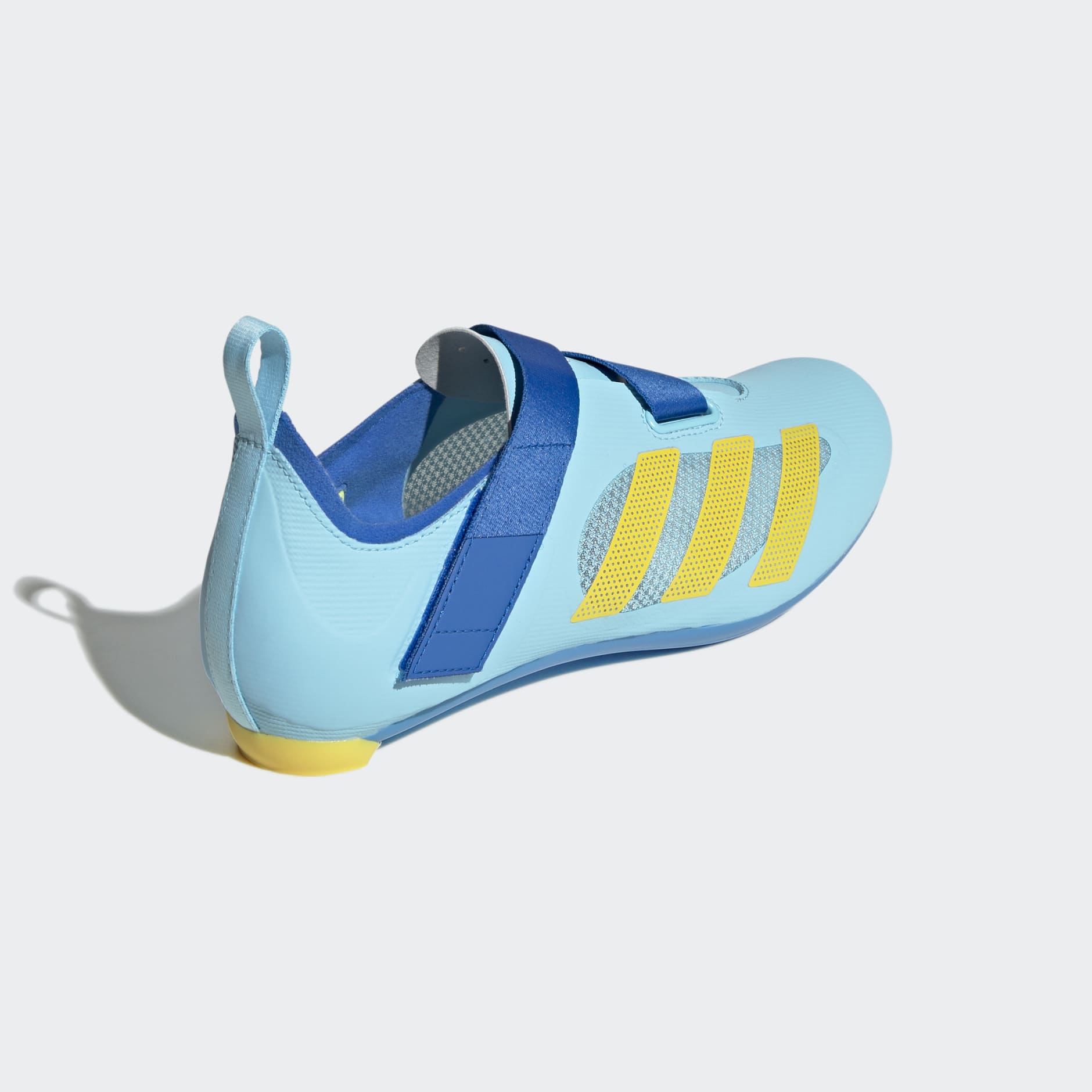 THE INDOOR CYCLING SHOE