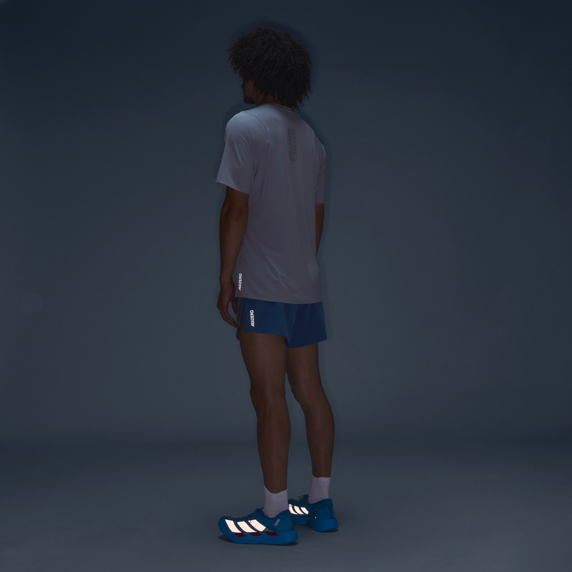 Adizero Ekiden 跑步 T 裇