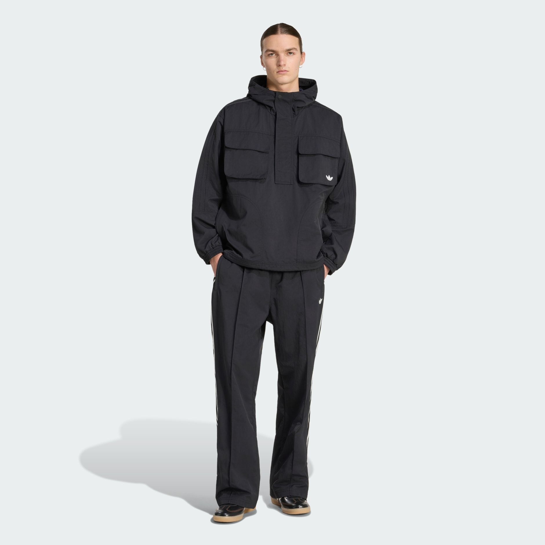 DONJI DIO TRENIRKE BRITCORE