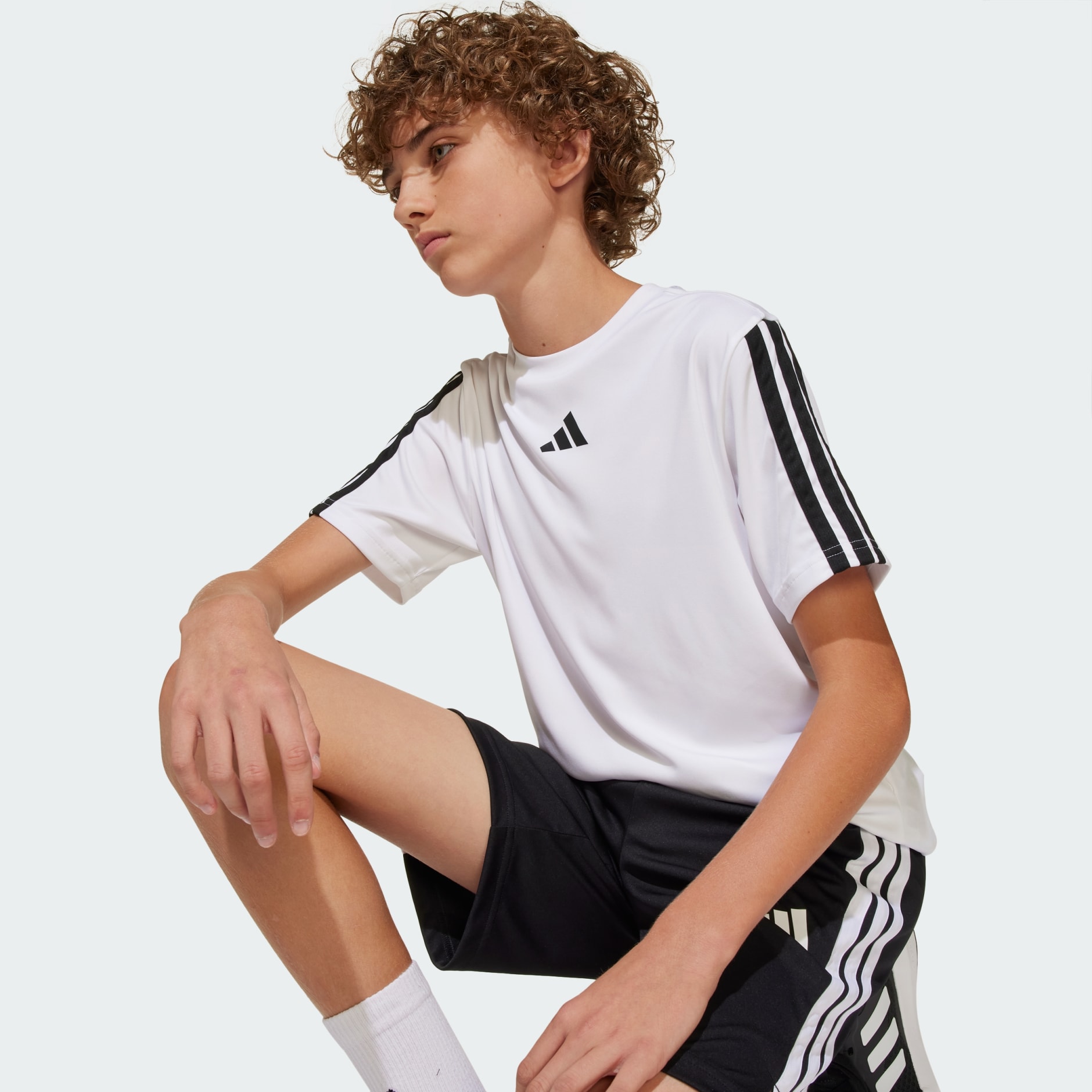 تيشيرت للأطفال Train Essentials 3-Stripes