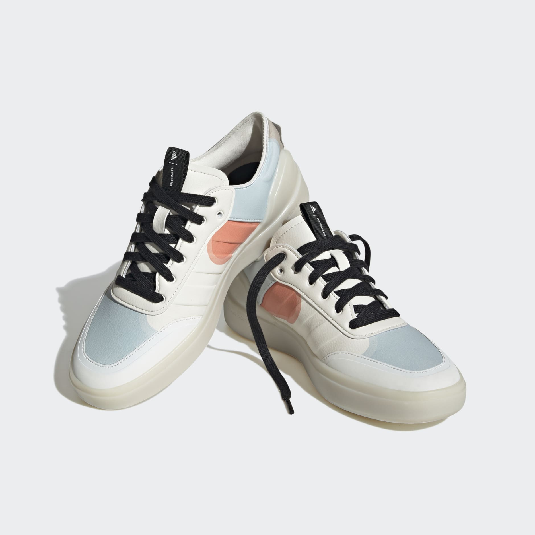 حذاء adidas x Marimekko Court Revival