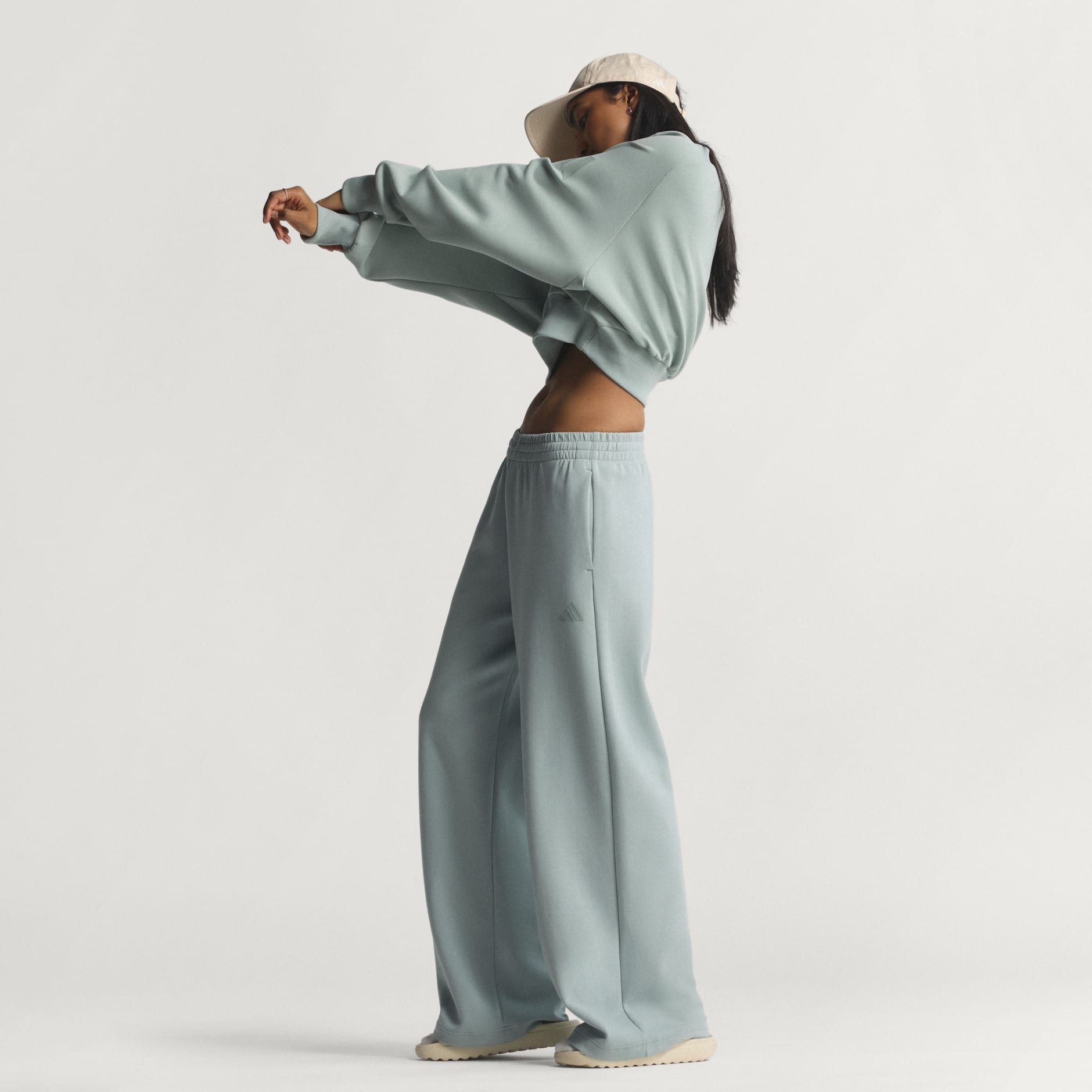 PANTALONI DREPȚI SOFT LUX