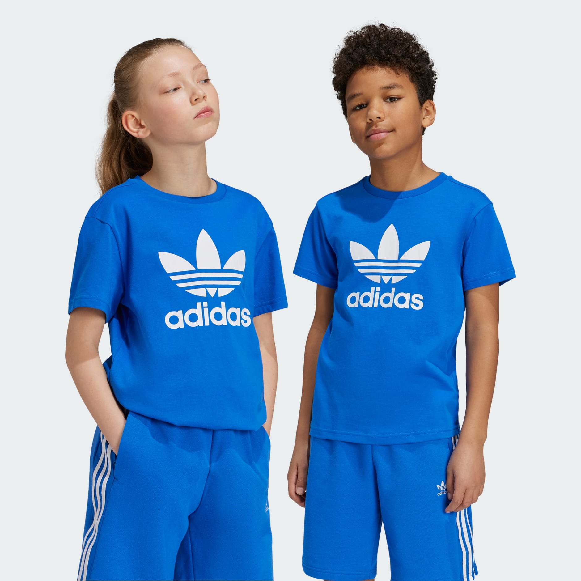 Adidas enfant bleu hotsell