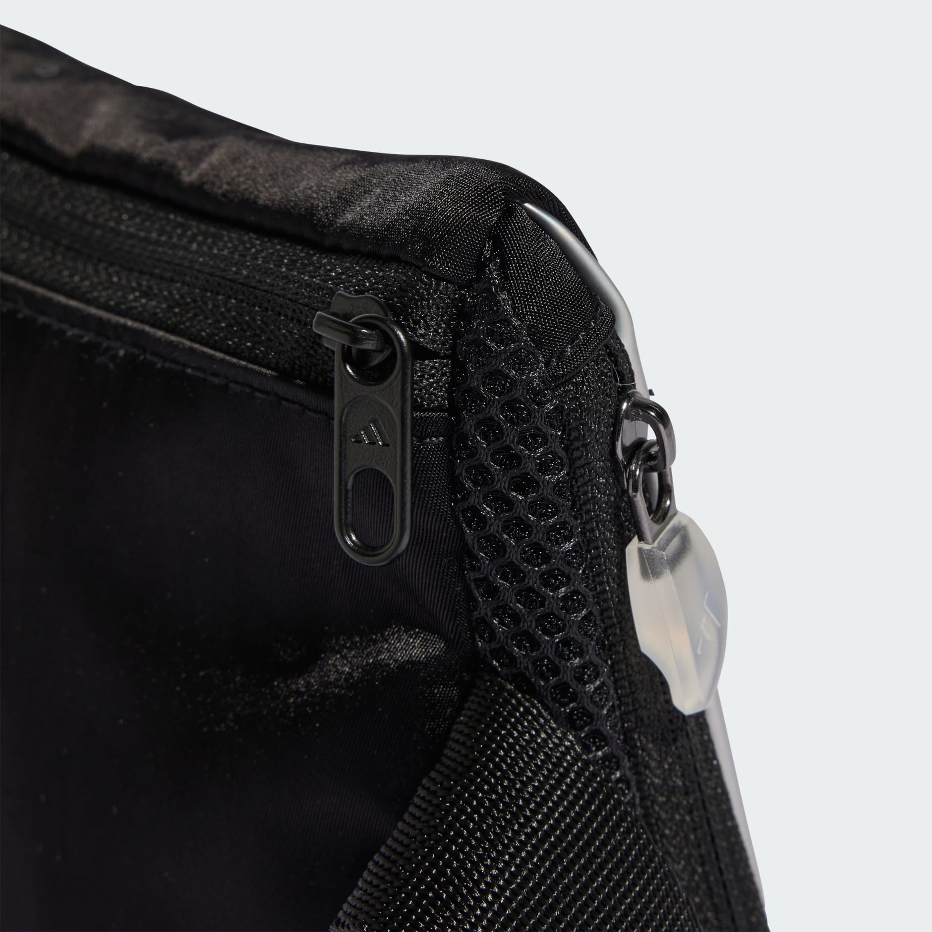 GEANTĂ PENTRU OBIECTE MICI