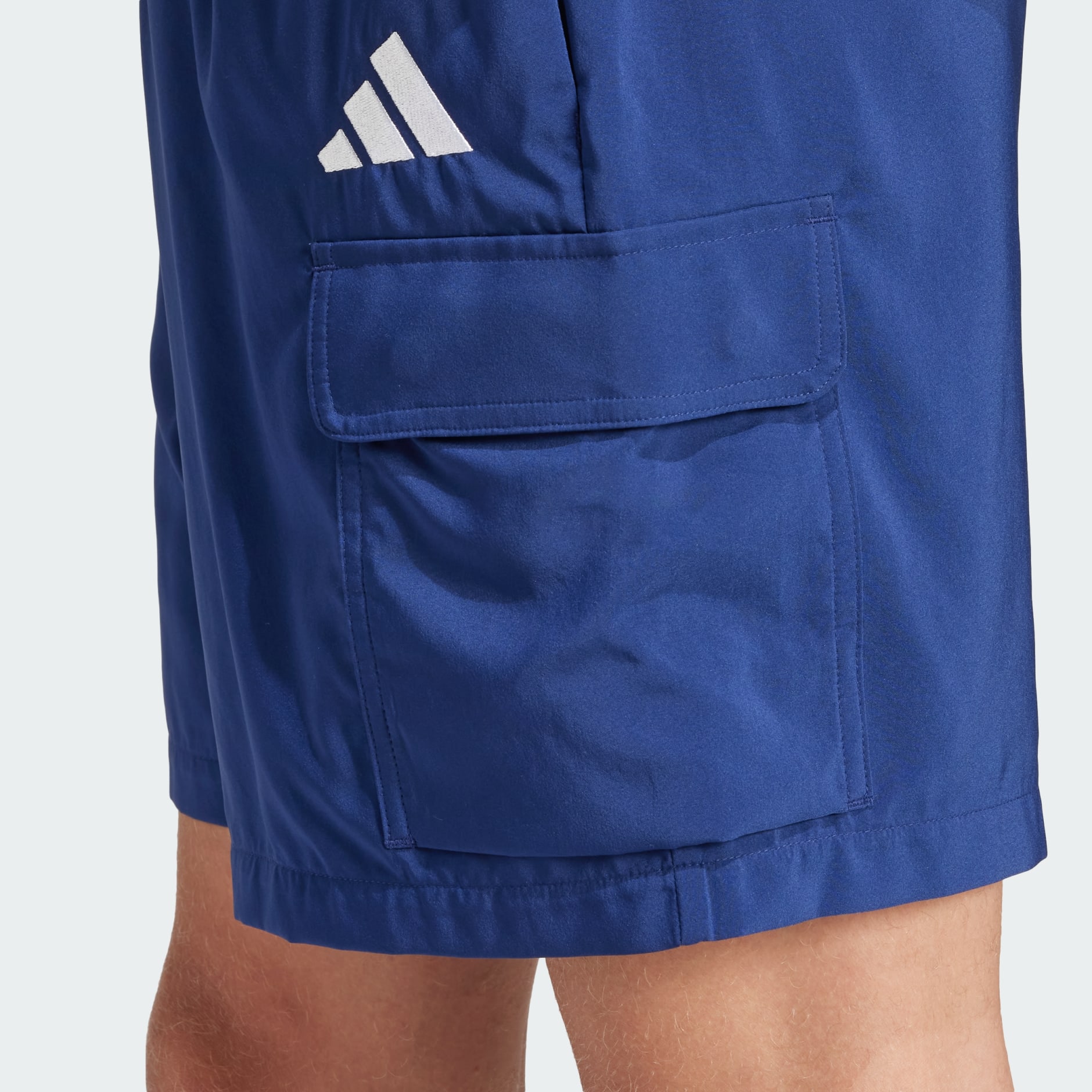 Essentials Small Logo Cargo Chelsea Shorts
