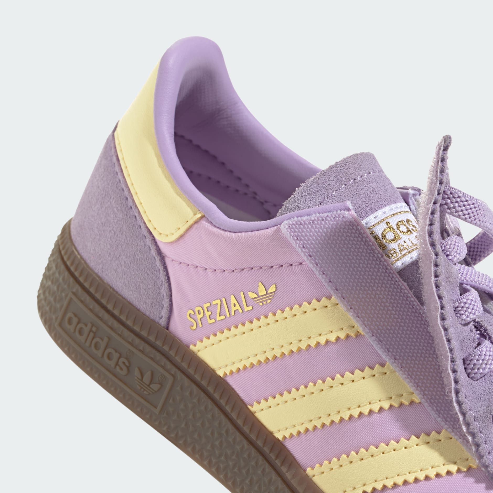 HANDBALL SPEZIAL CF EL C