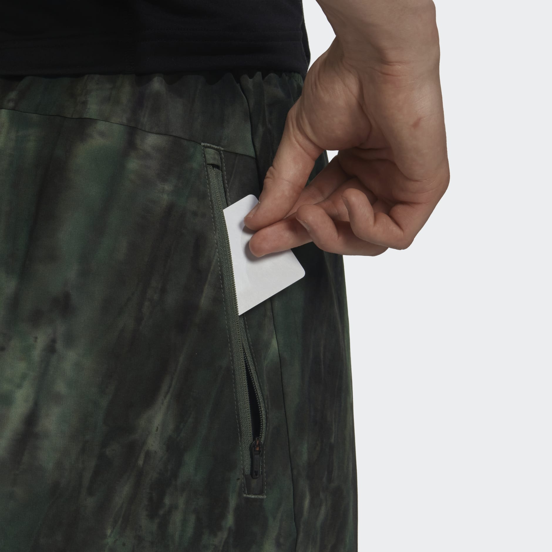 Workout Spray Dye Shorts