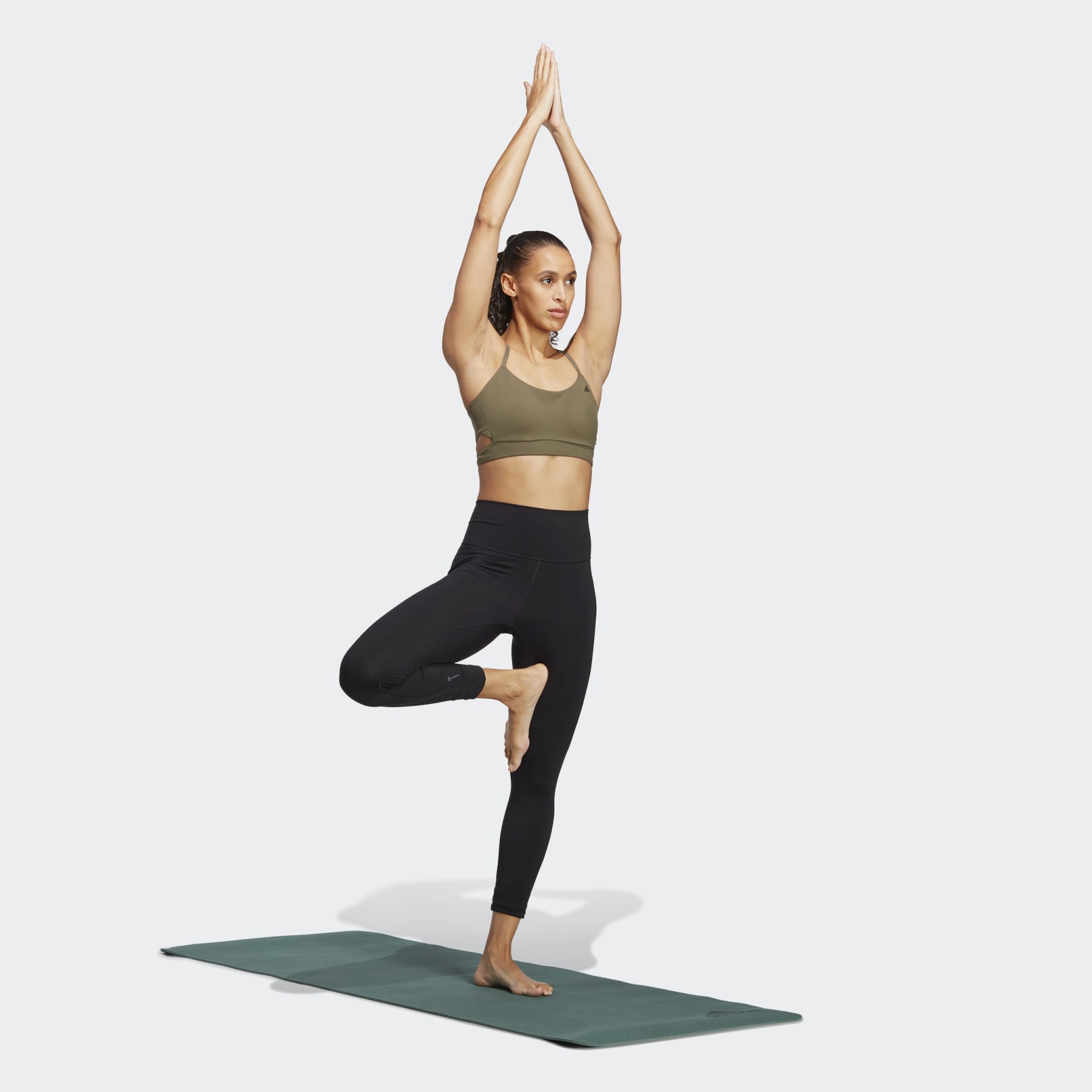 adidas Yoga Studio Light-Support Longline Bra - Green