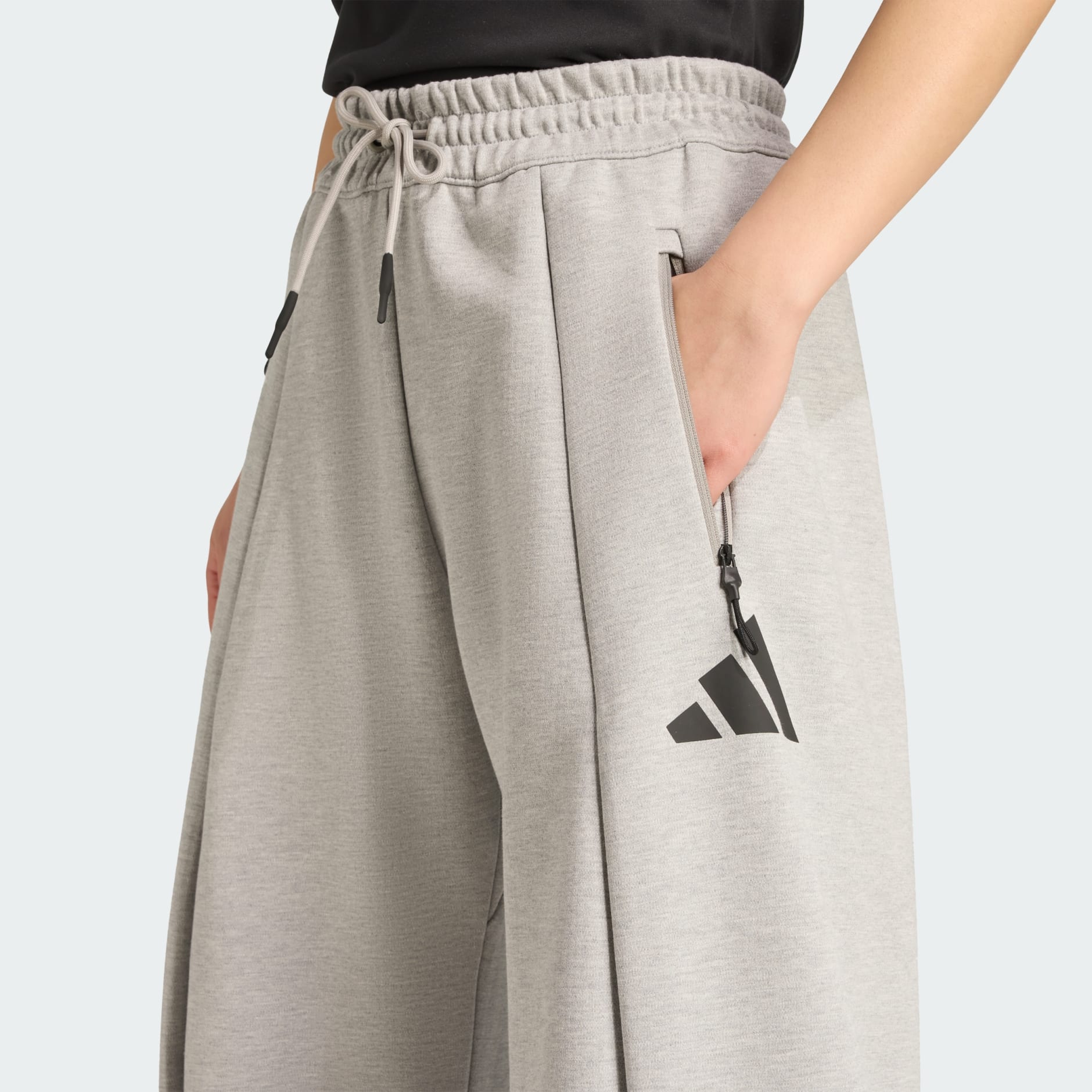 Hlače otvorenih poruba adidas Z.N.E.