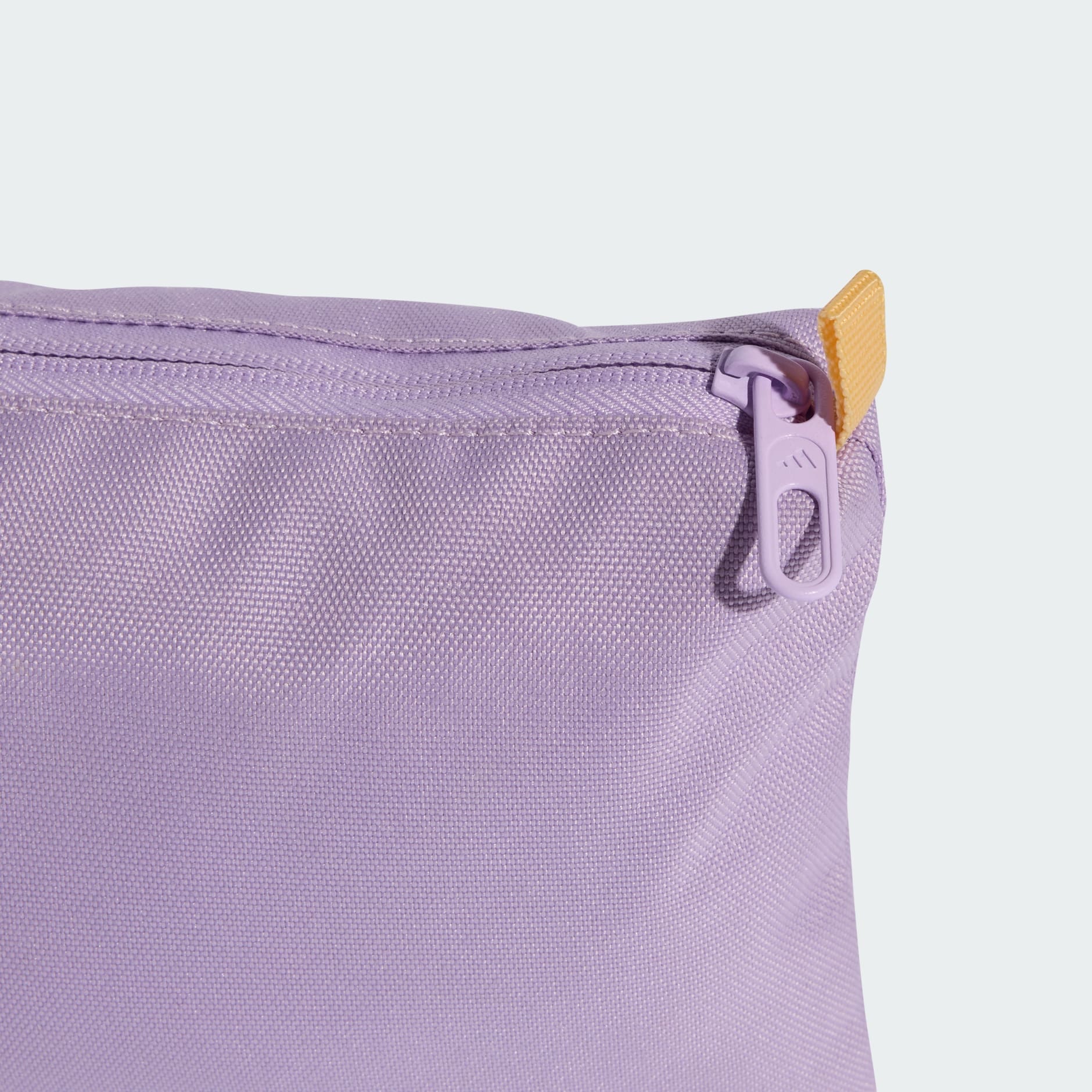 مقلمة بتصميم مسطح