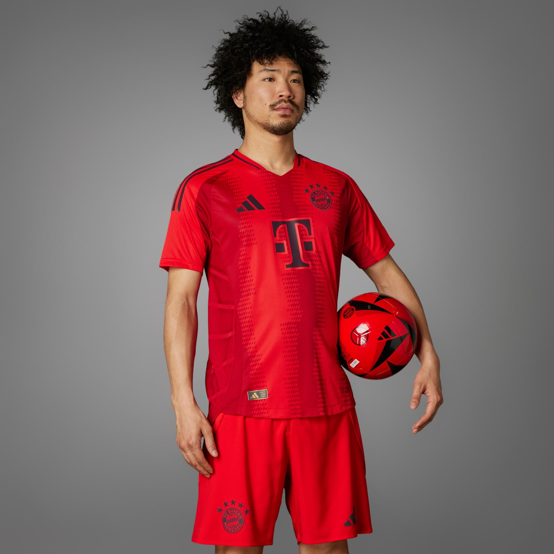 adidas Maillot Domicile FC Bayern 24 25 Authentique Rouge adidas CI