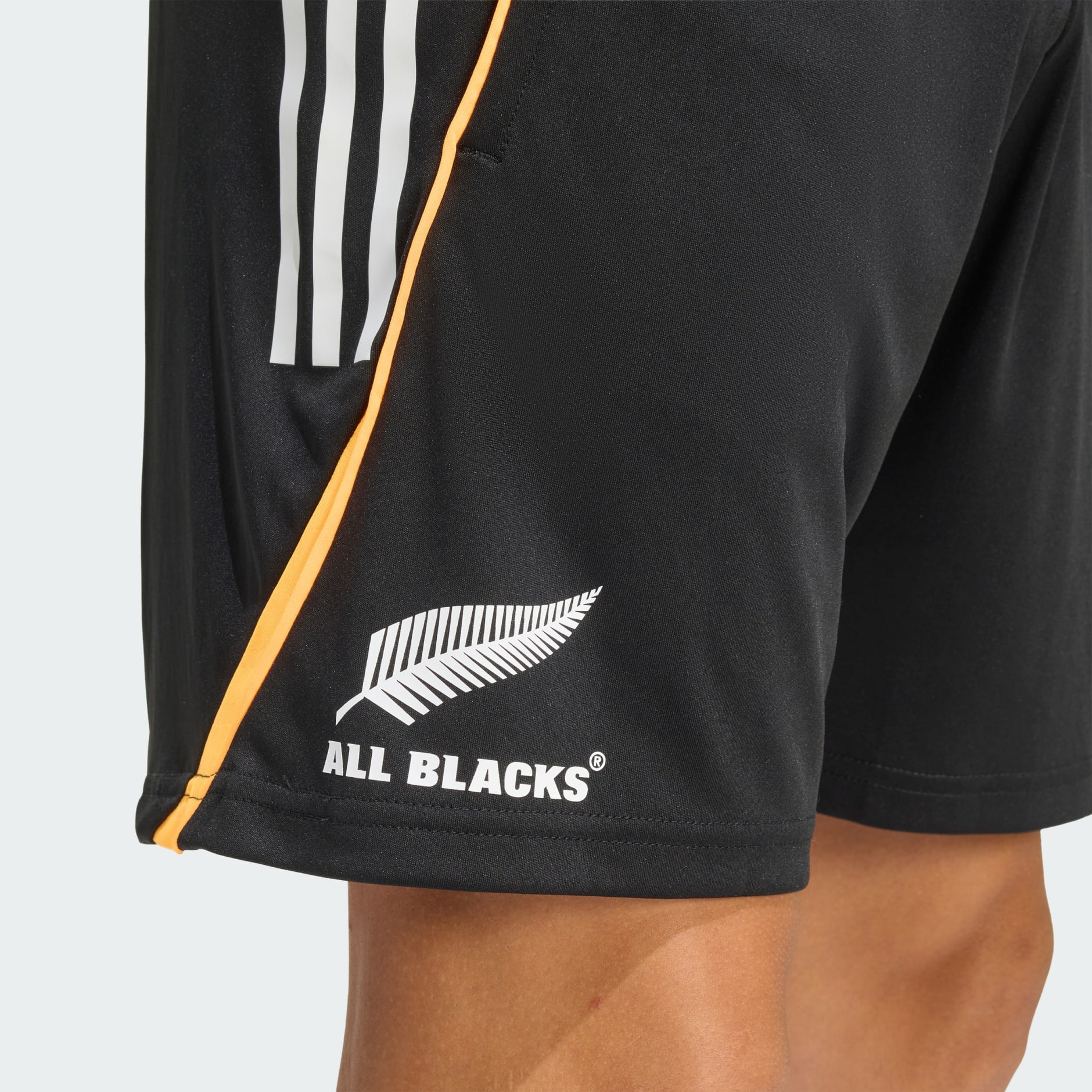 PANTALONI SCURȚI DE SALĂ ALL BLACKS MARVEL
