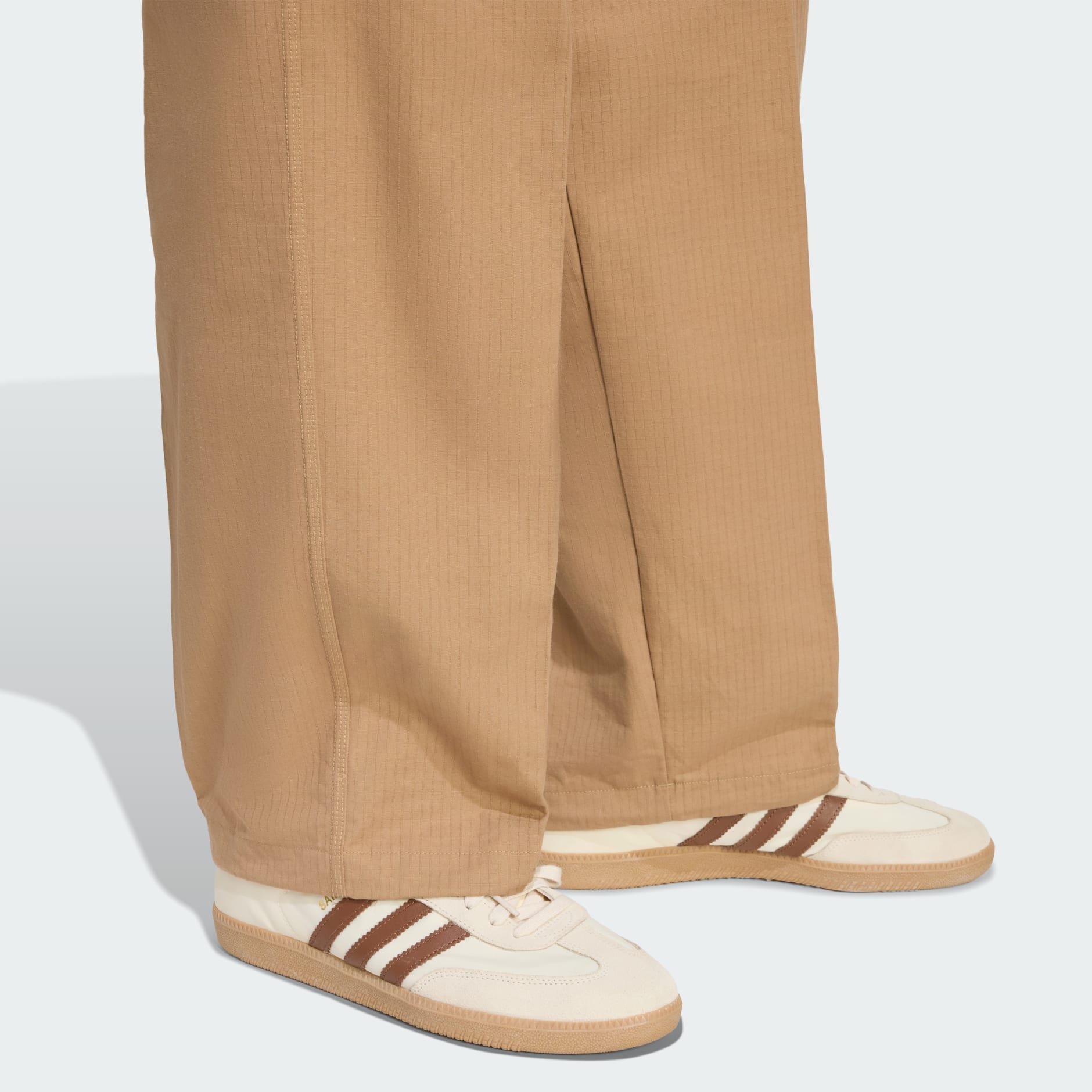 Pantaloni Trefoil Essentials din material țesut