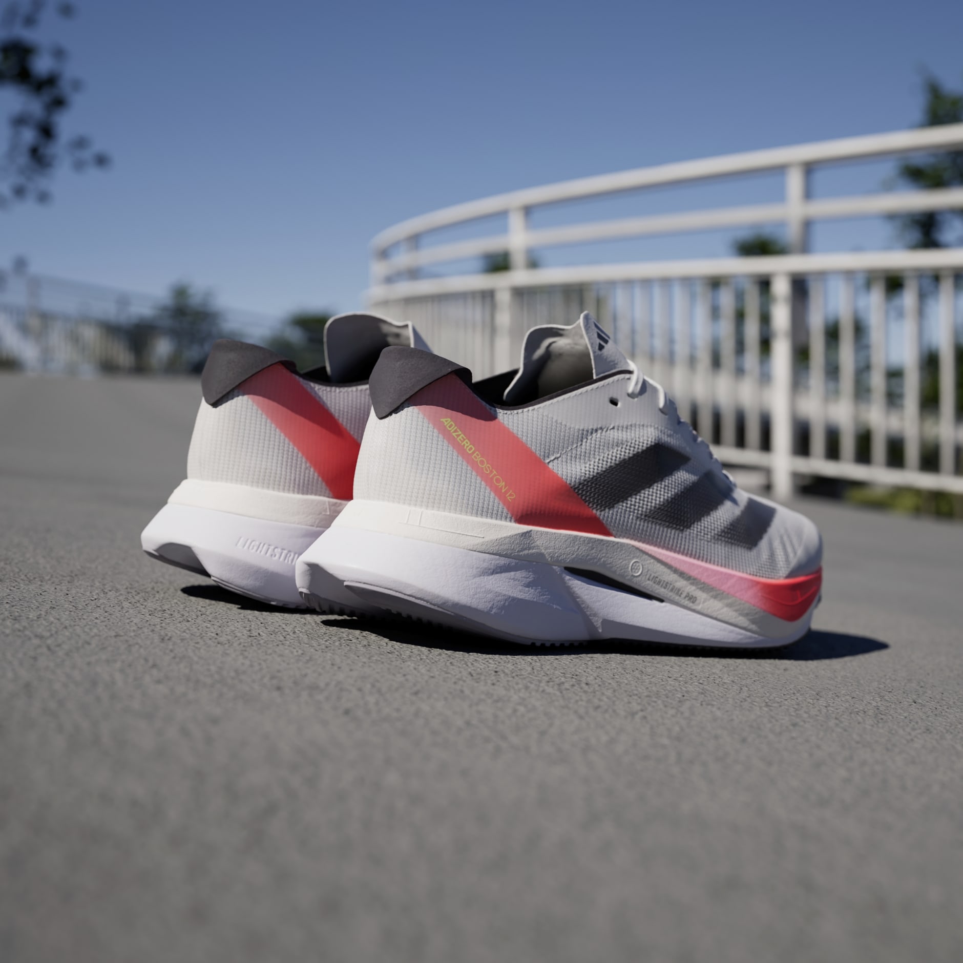 Tenis Adizero Boston 12