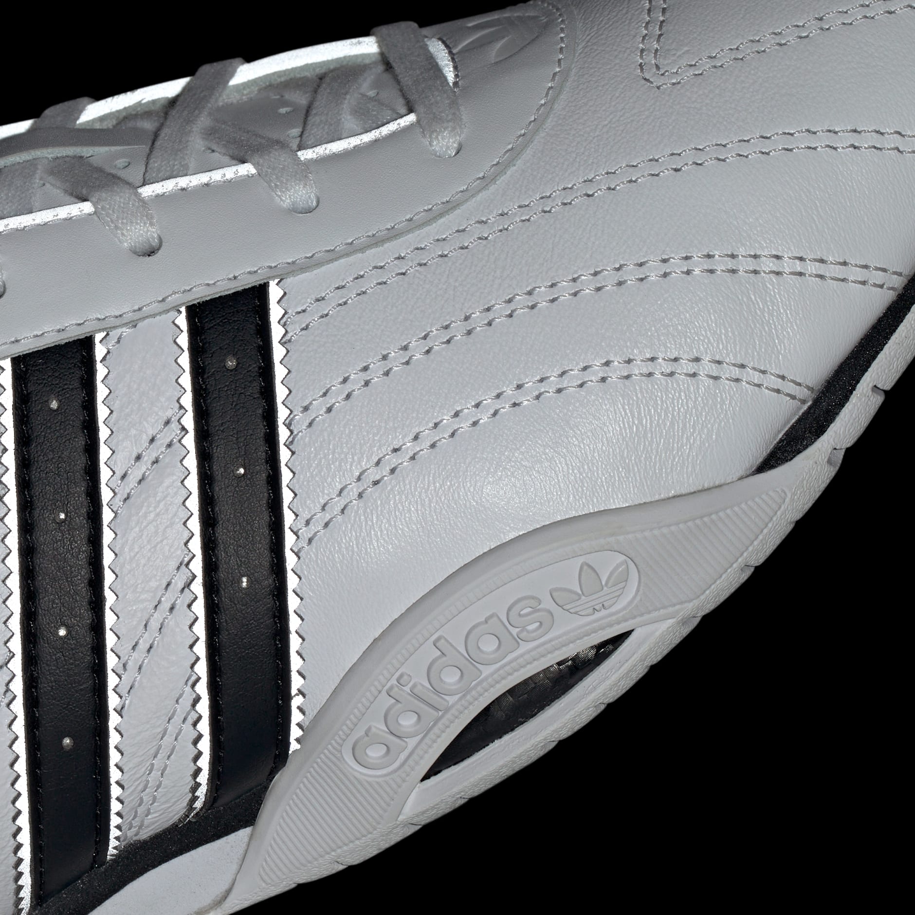 ADIRACER LO MERCEDES AMG PETRONAS F1 TEAM SHOES