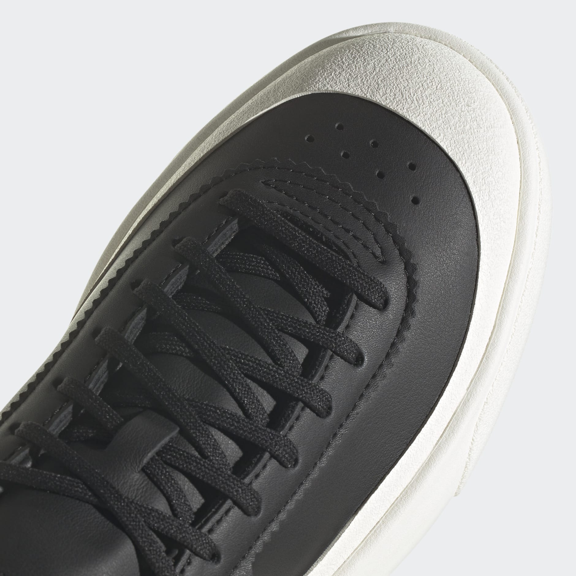 Nucombe Shoes
