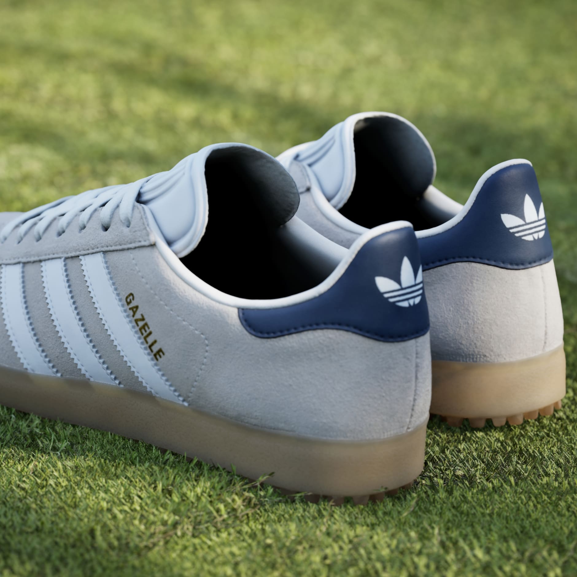 Gazelle Spikeless Golf Shoes