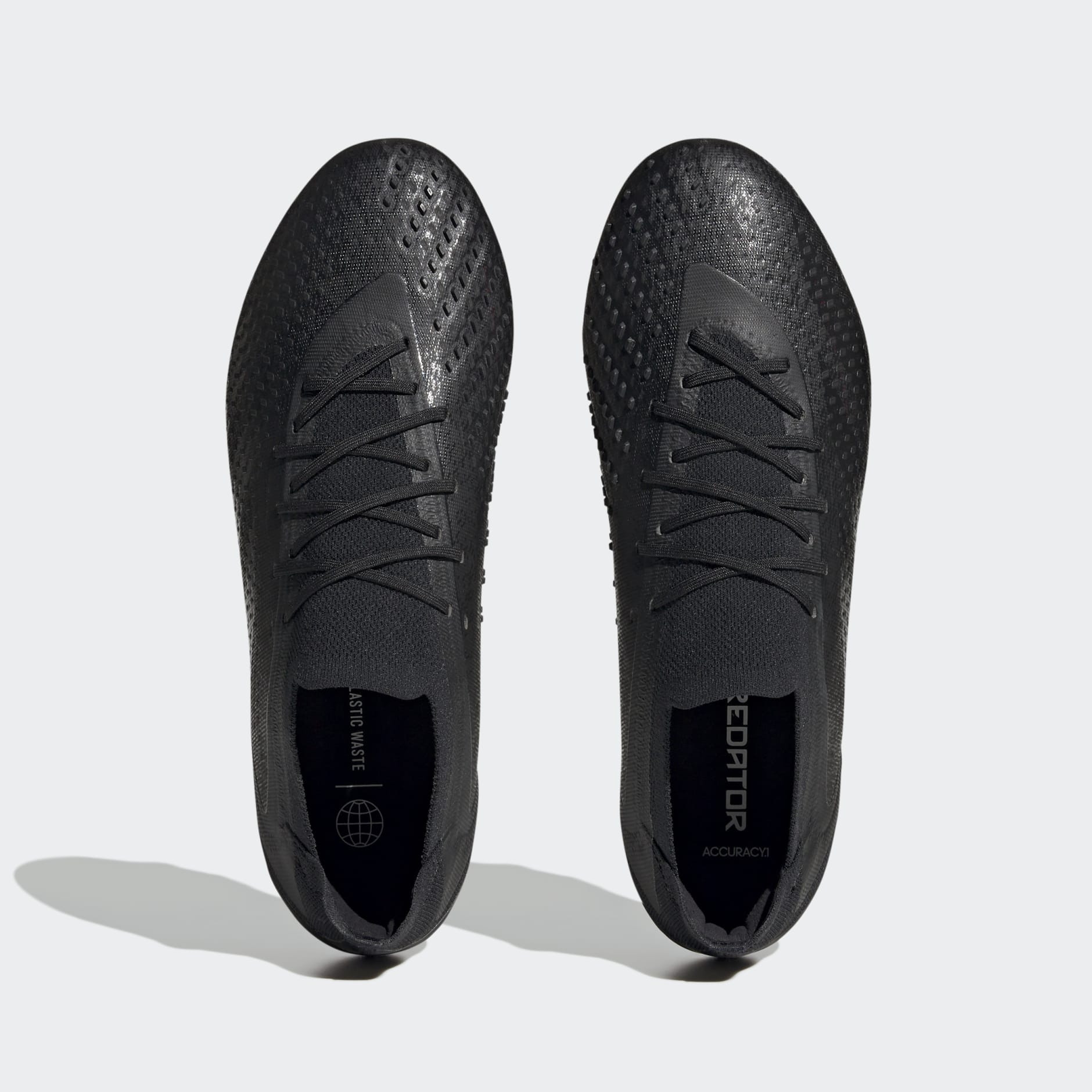 Predator Accuracy.1 Low Firm Ground Boots