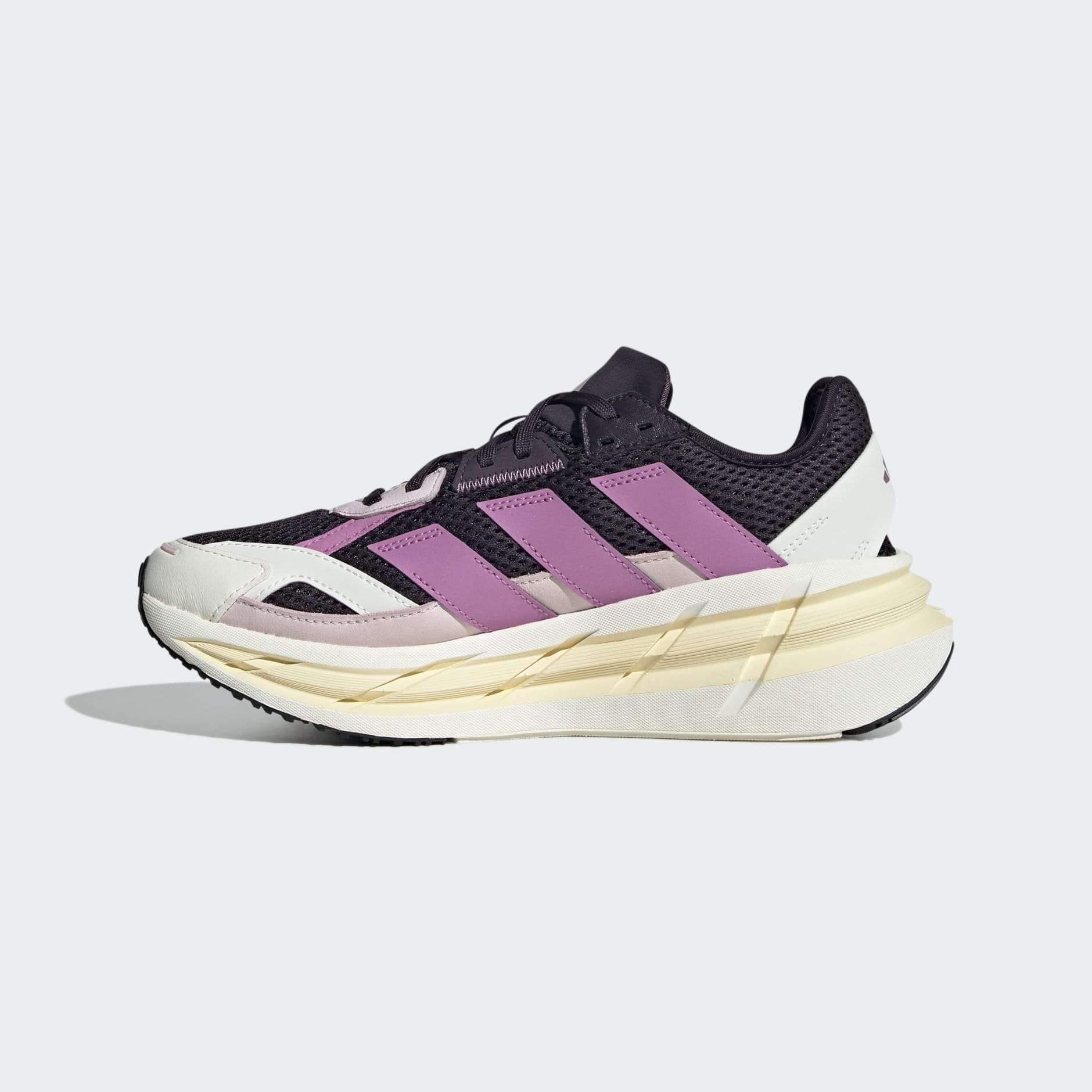 Adistar 3 Sportswear Shoes