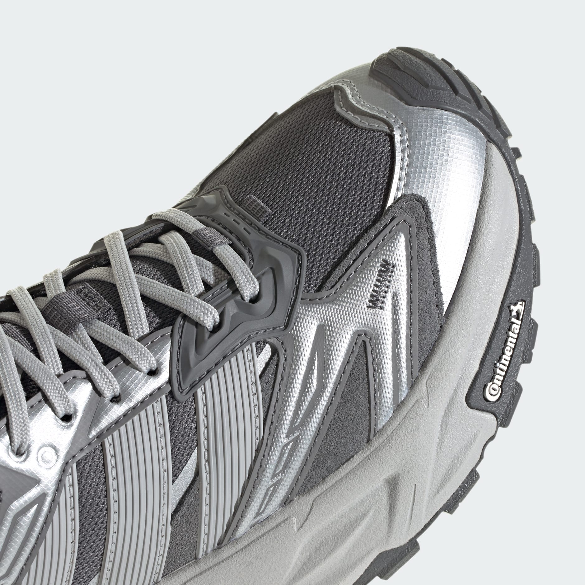 XLG STORM EDGE 運動鞋