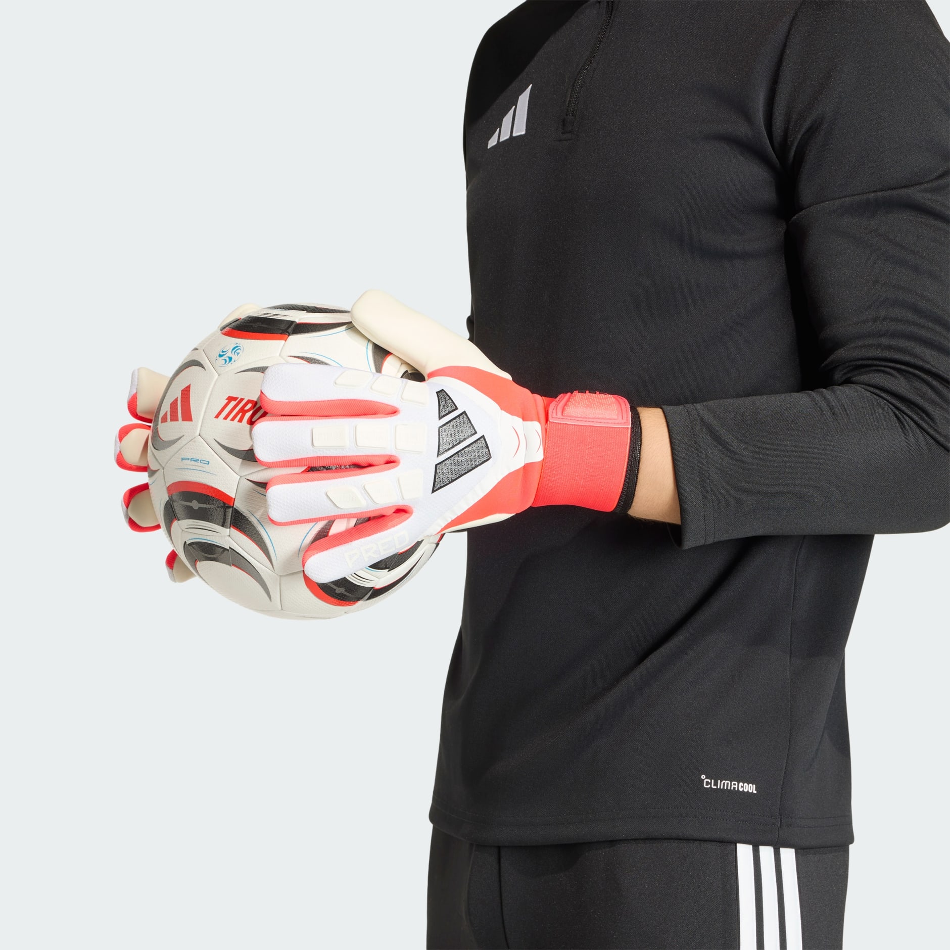 VRATARSKE RUKAVICE PREDATOR COMPETITION