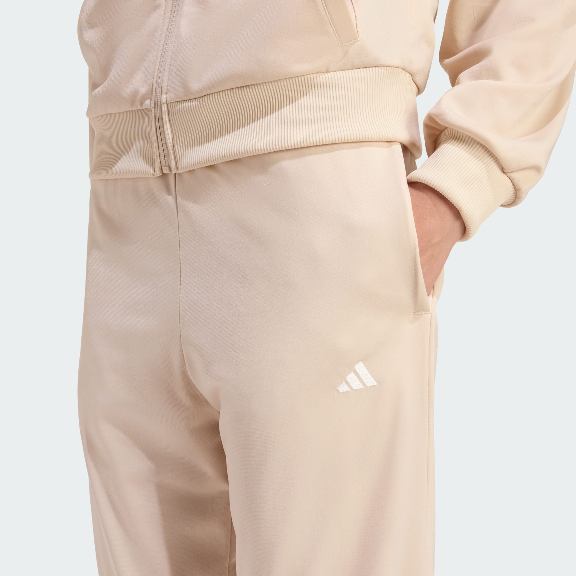 Trening Essentials Feel Cozy